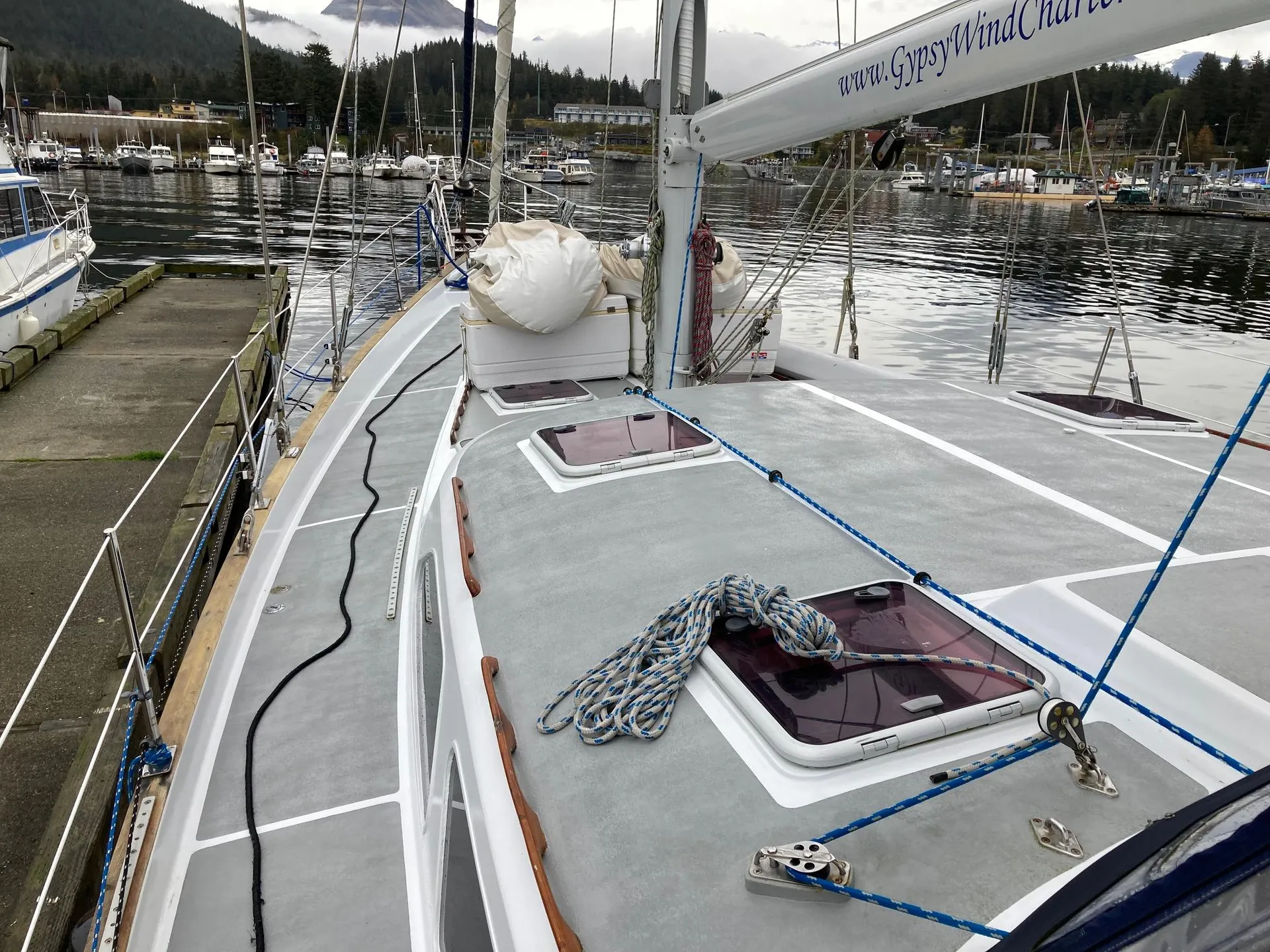 Sail the San Juan Islands  72' Sailboat with large Jacuzzi (Anacortes)