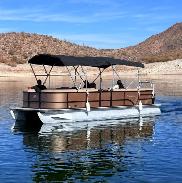 Rent a ENCORE BENTLEY pontoon in Morristown, AZ near me