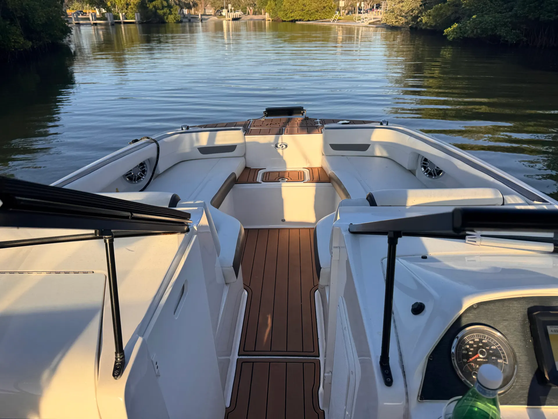 HURRICANE BOATS SD 235 OB in Vero Beach, FL — photo 6