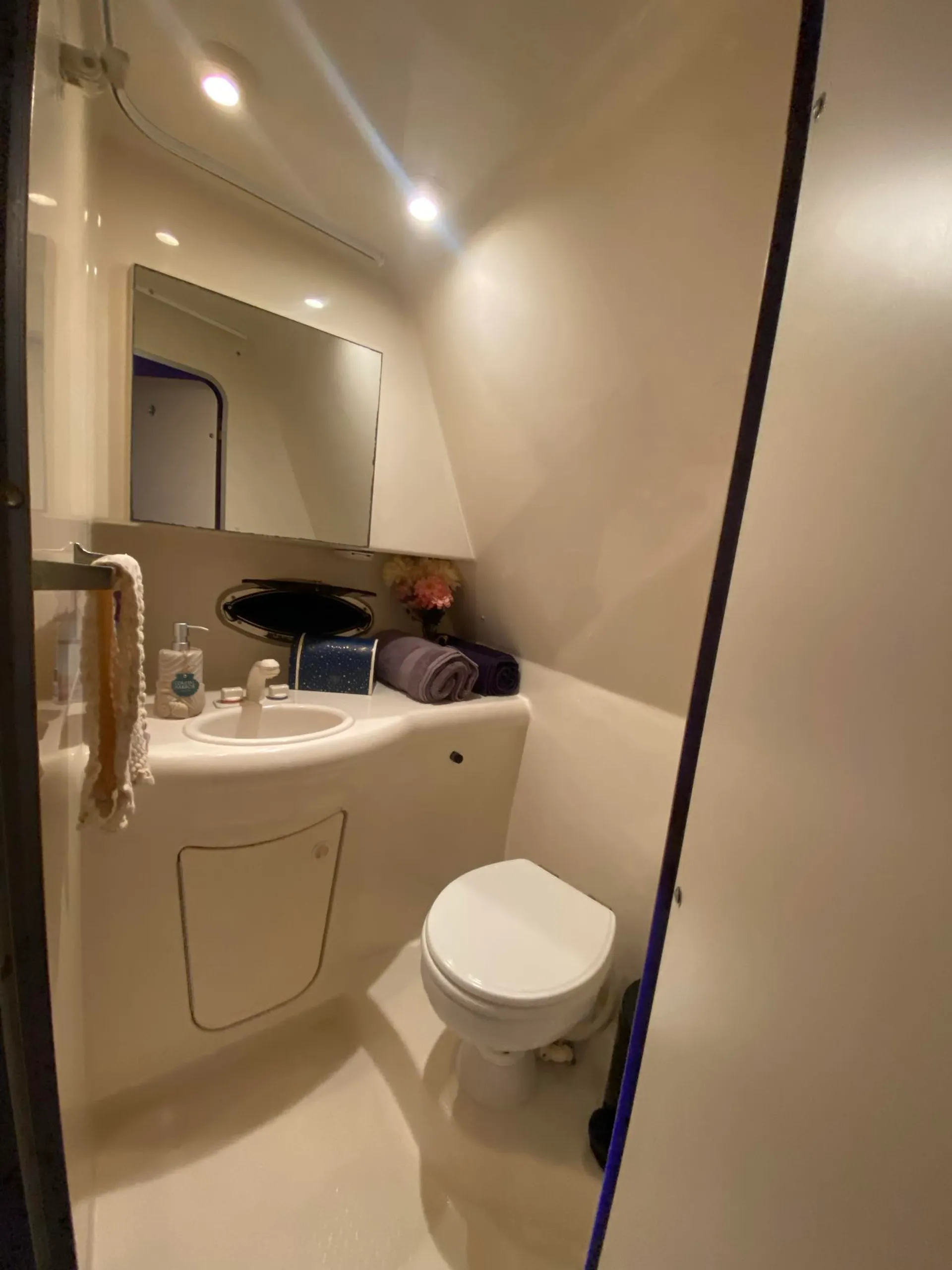 🛥️ YACHT PARTY FOR THE Good Times 🥳🎉