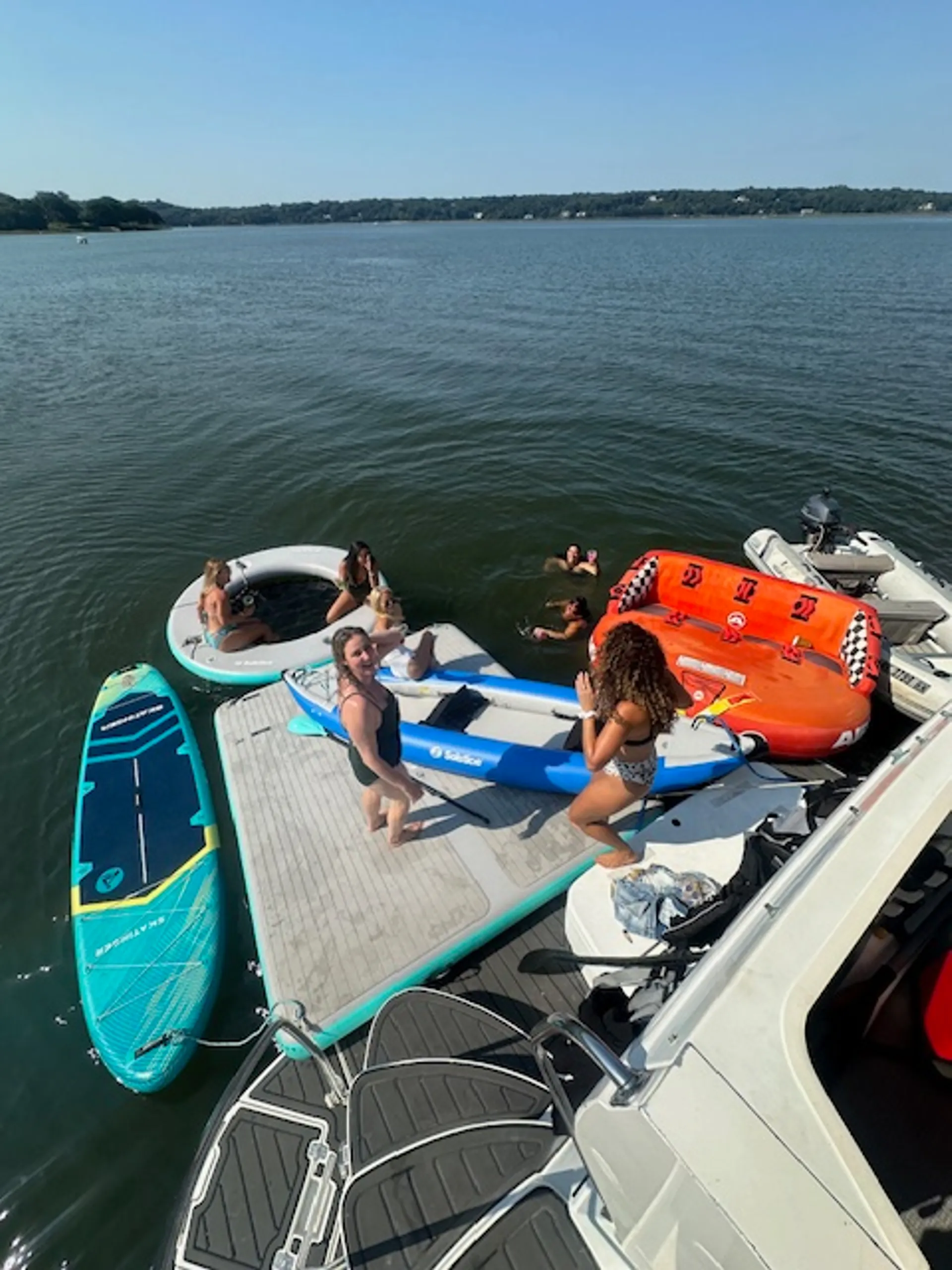 50' Yacht, 12 Guests, All Inclusive, Watersports, fuel, BBQ