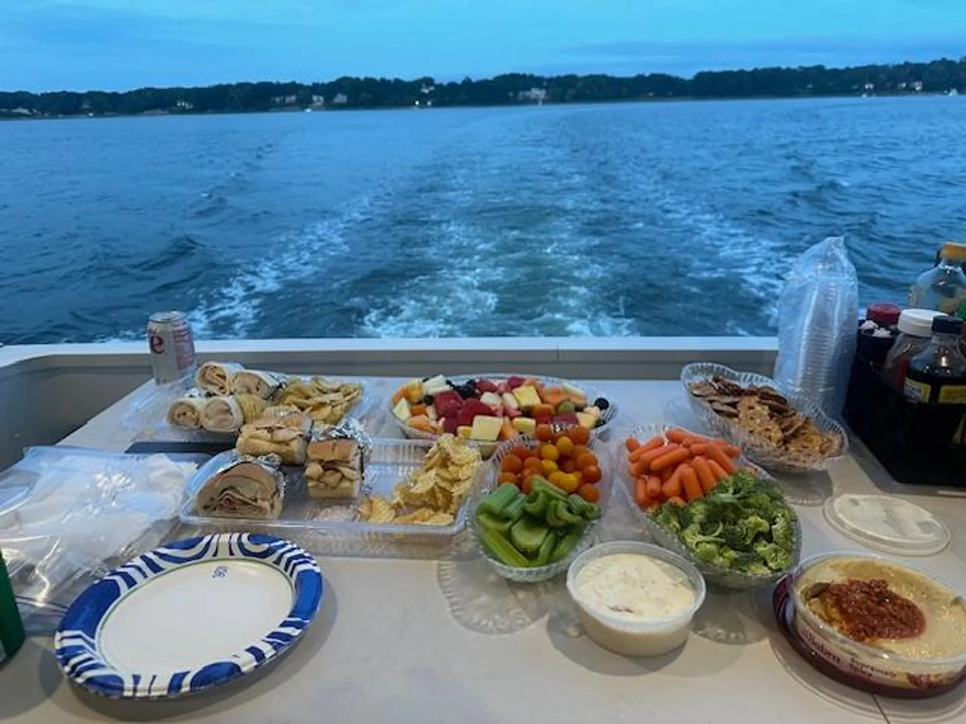 50' Yacht, 12 Guests, All Inclusive, Watersports, fuel, BBQ