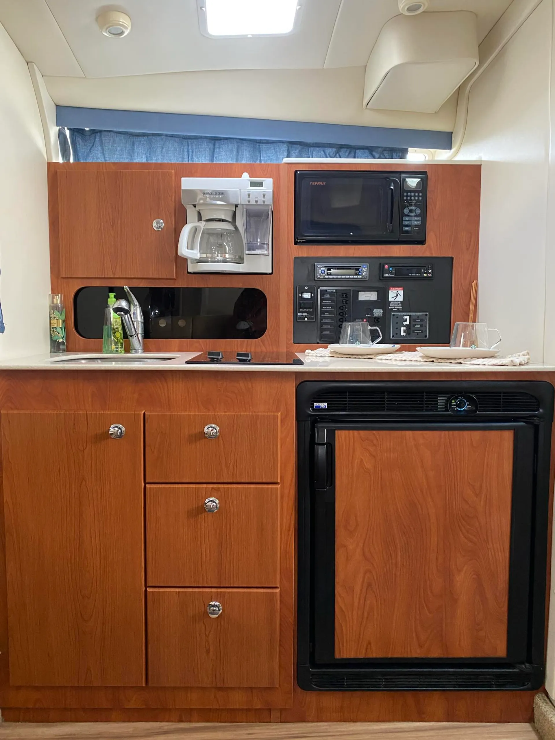 🛥️ YACHT PARTY FOR THE Good Times 🥳🎉