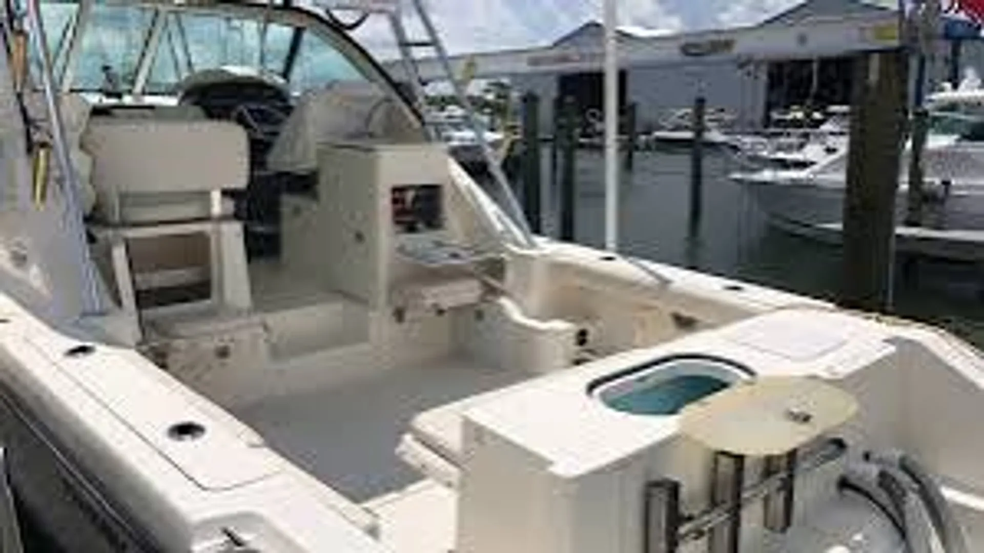 Adventure Awaits! 35' Pursuit for Fishing & Cruising