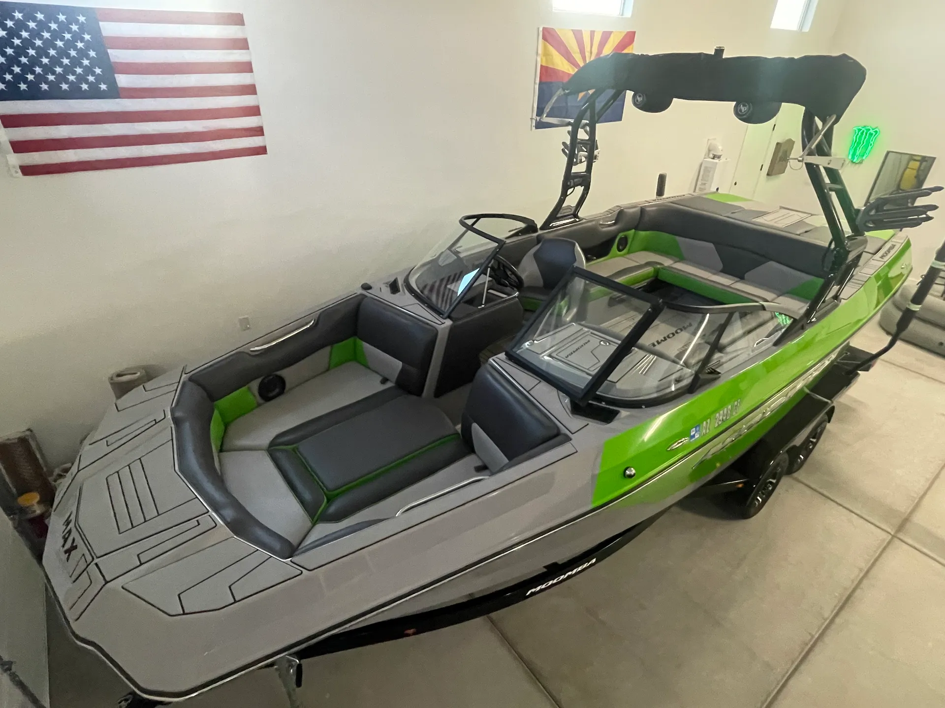 2022 Moomba Max– Wakeboard, Tube & Cruise Lake Pleasant with a Captain