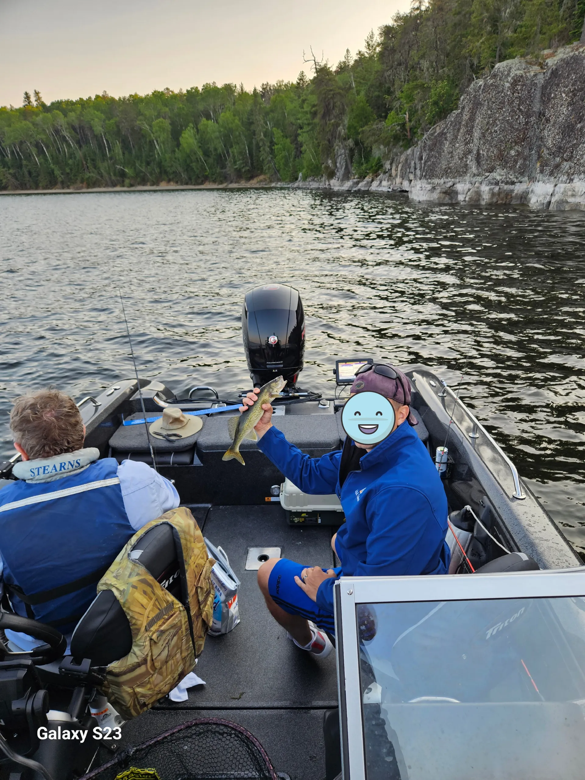 Loaded Triton Fishing boat - with Live Scopes & 360!