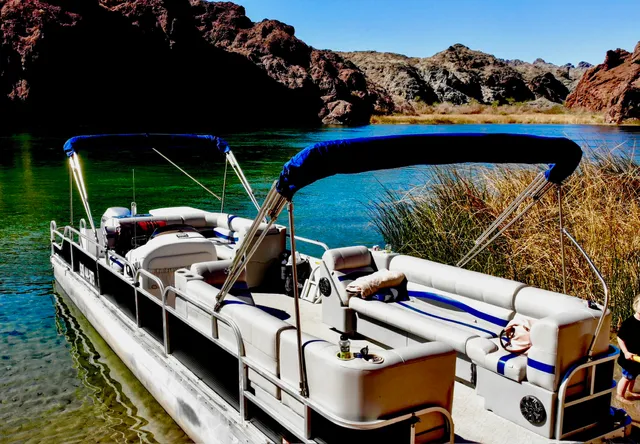 Rent a Playcraft pontoon in Lake Havasu City, AZ near me