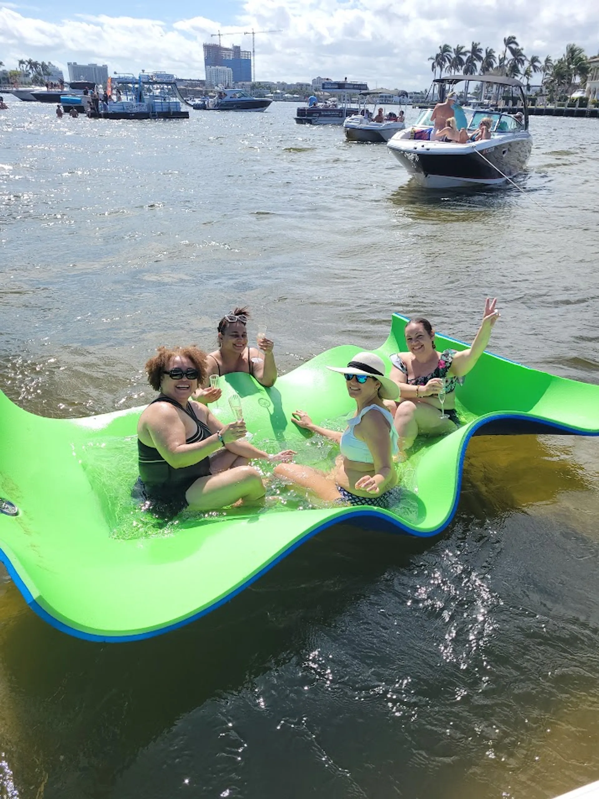 CHAPARRAL  SSI 21 OB  