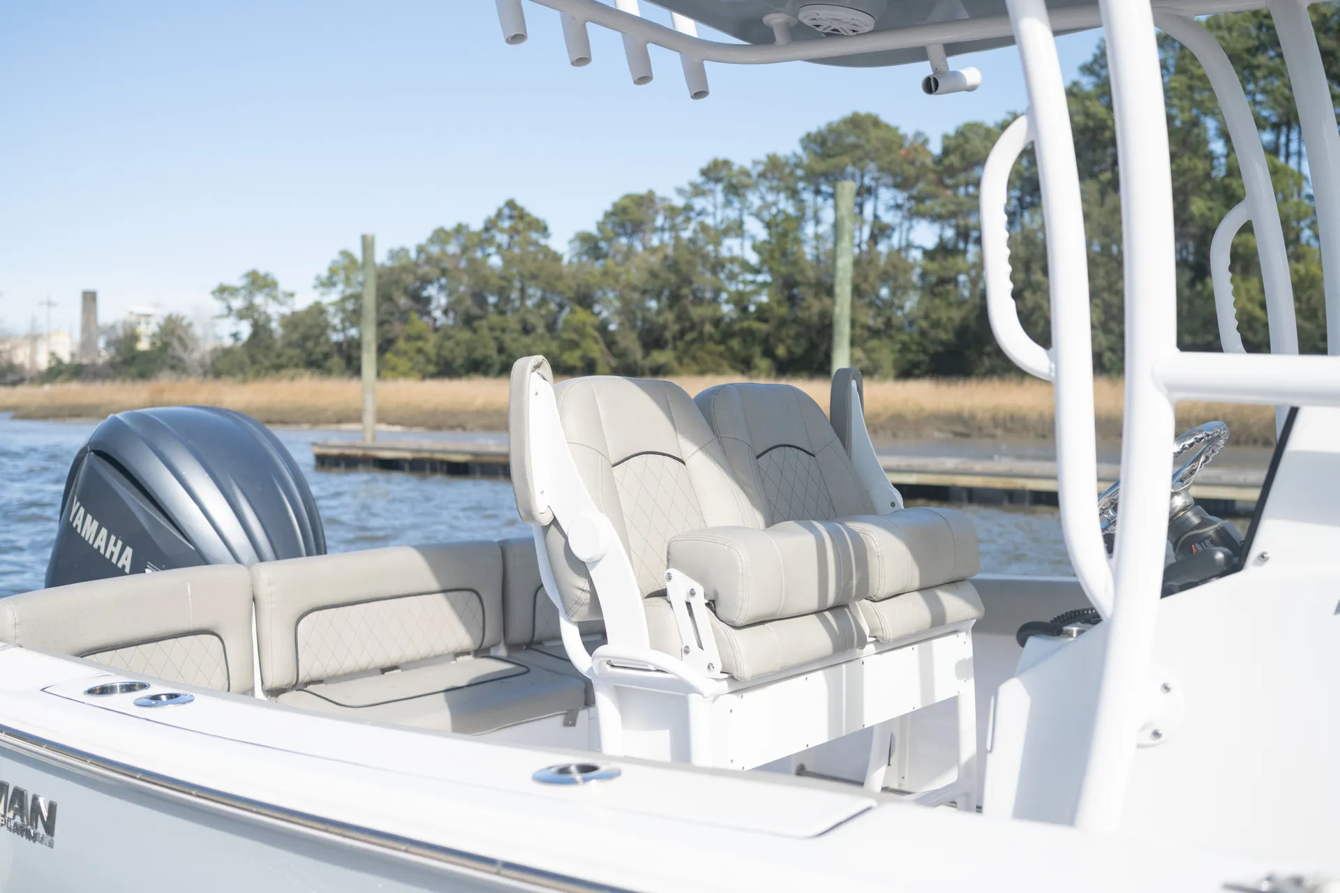 23ft Luxury Center Console – Explore Charleston!