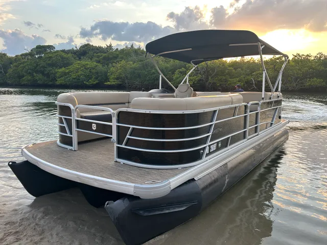 Rent a Godfrey pontoon in Fort Lauderdale, FL near me