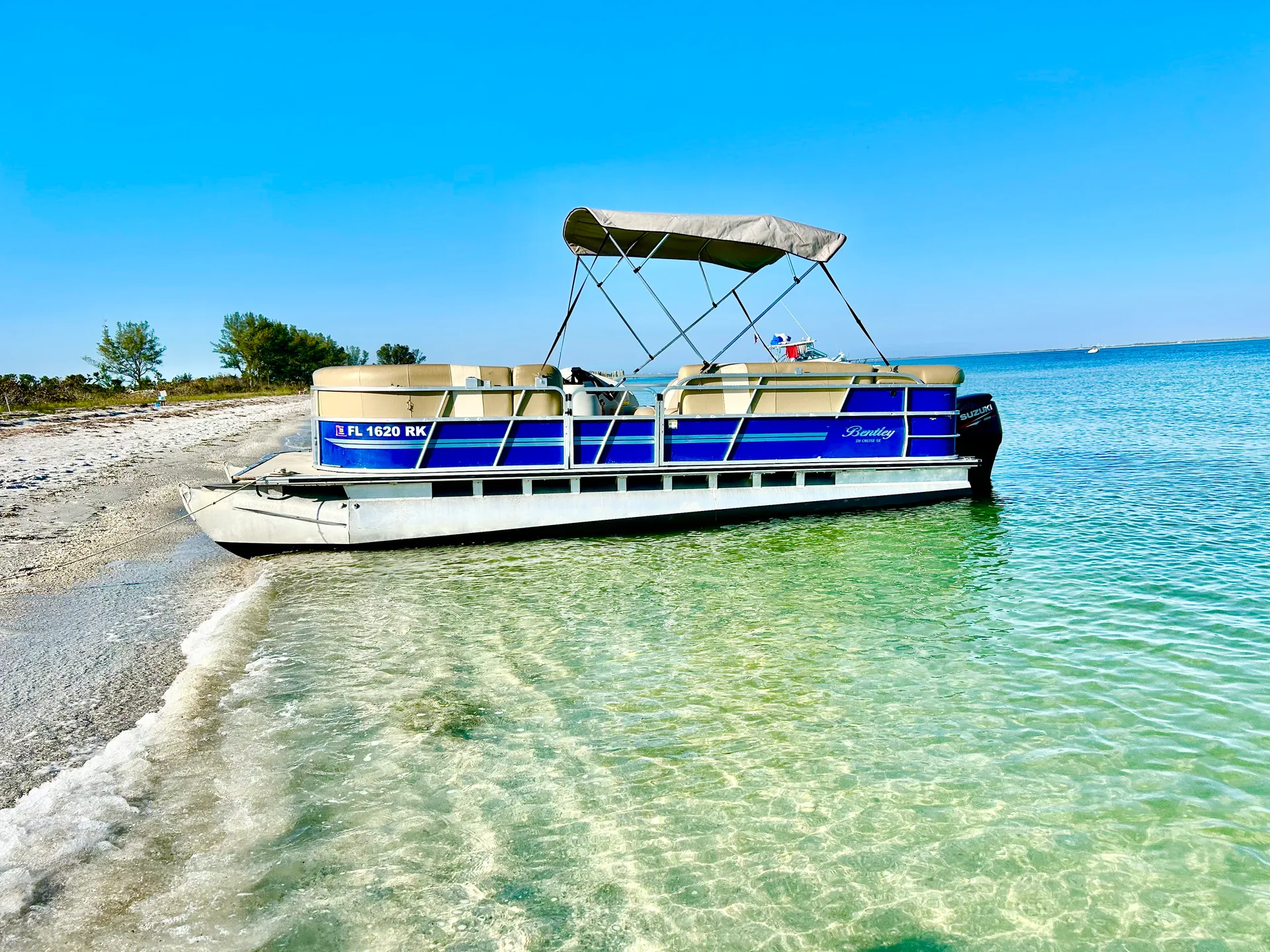 SILVER WAVE 210 ISLAND L in Bradenton, FL — photo 2