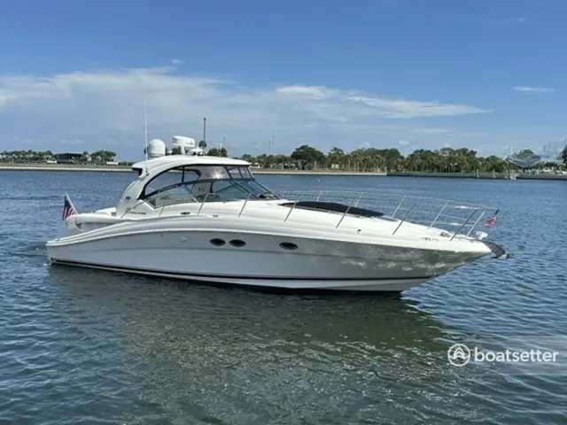 Rent a Sea Ray Boats express cruiser in Chicago, IL near me