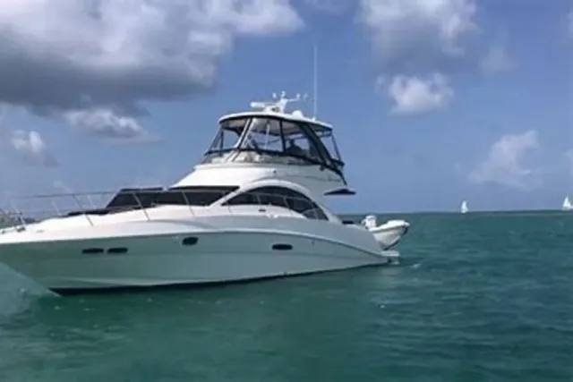 Rent a Sea Ray Boats motor yacht in North Palm Beach, FL near me