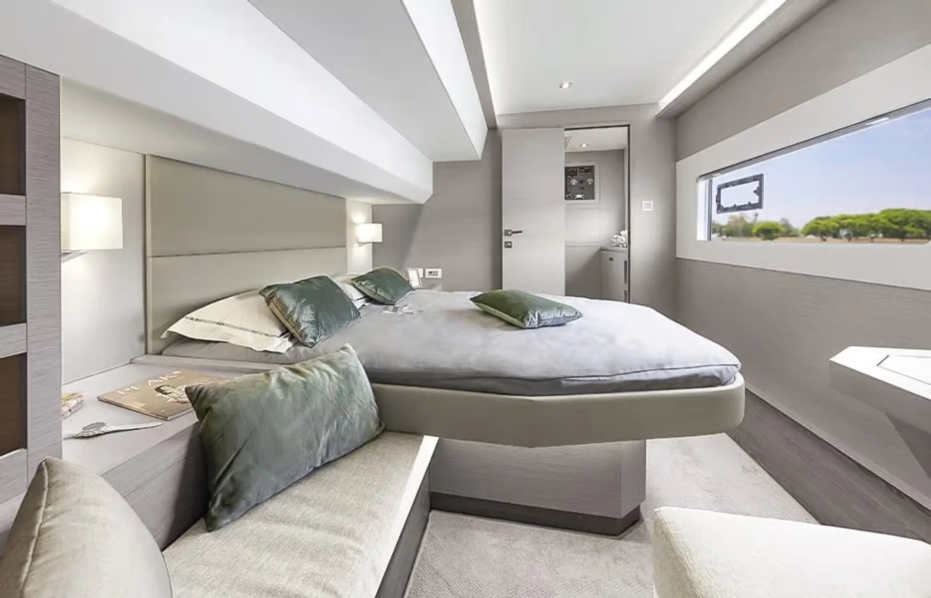 Congetta | 44’ Fountaine Pajot MY5 – Tampa Bay Luxury Escape