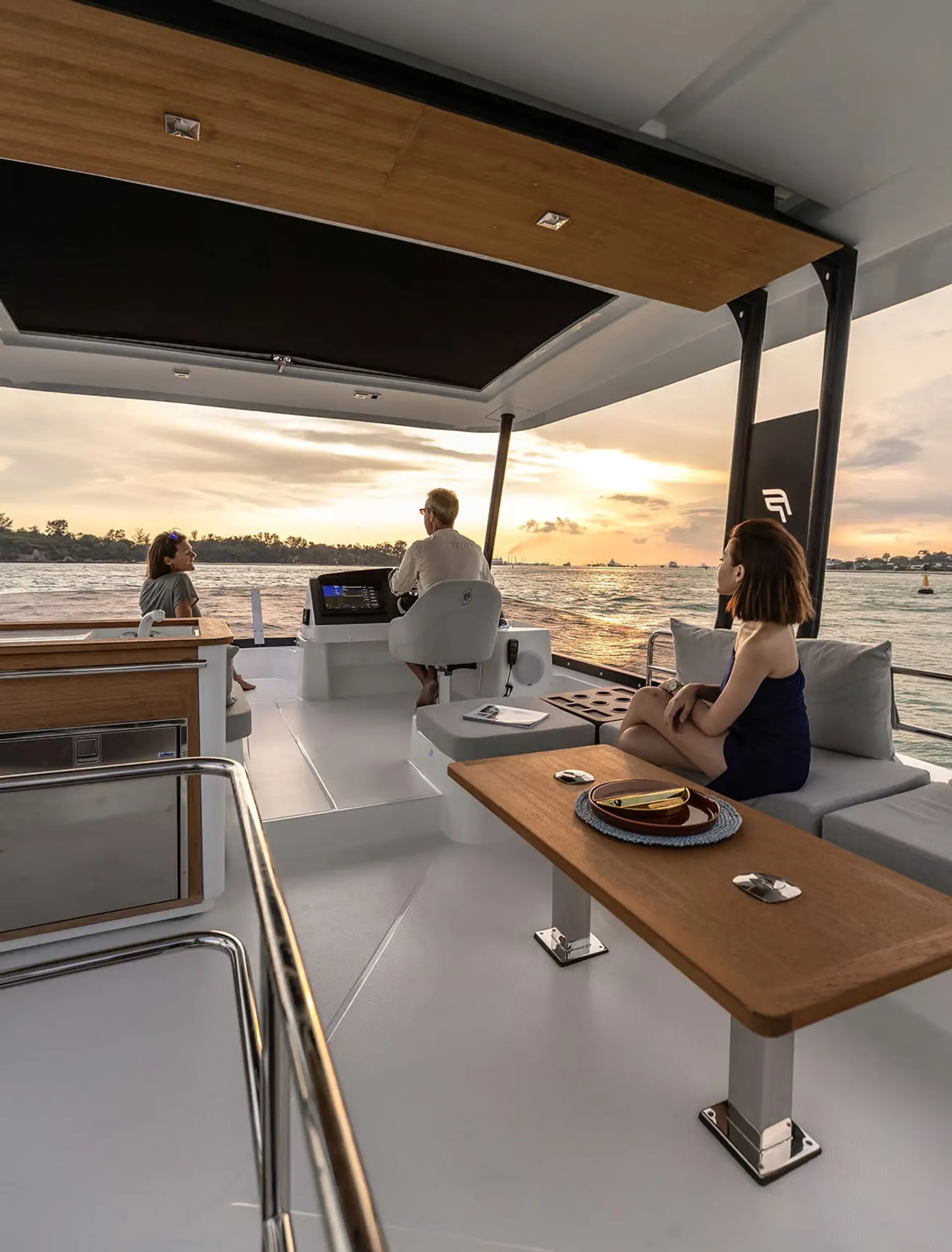 Congetta | 44’ Fountaine Pajot MY5 – Tampa Bay Luxury Escape