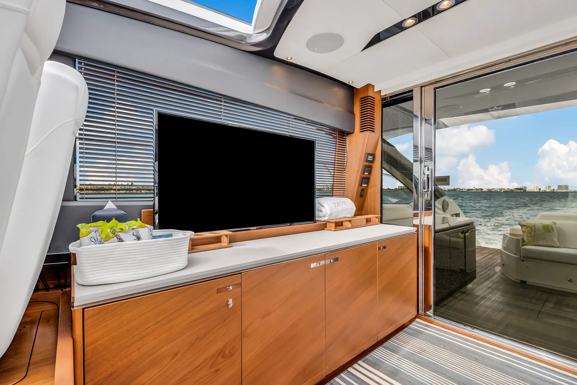 Modern Luxurious 58 Princess in Sag Harbor