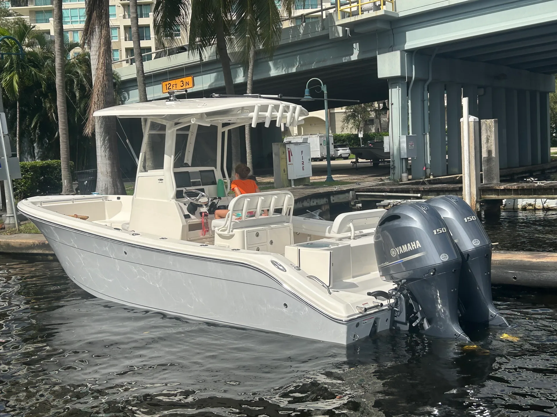Cobia 24 Ft. Center Console boat for Cruising or Fishing with captain