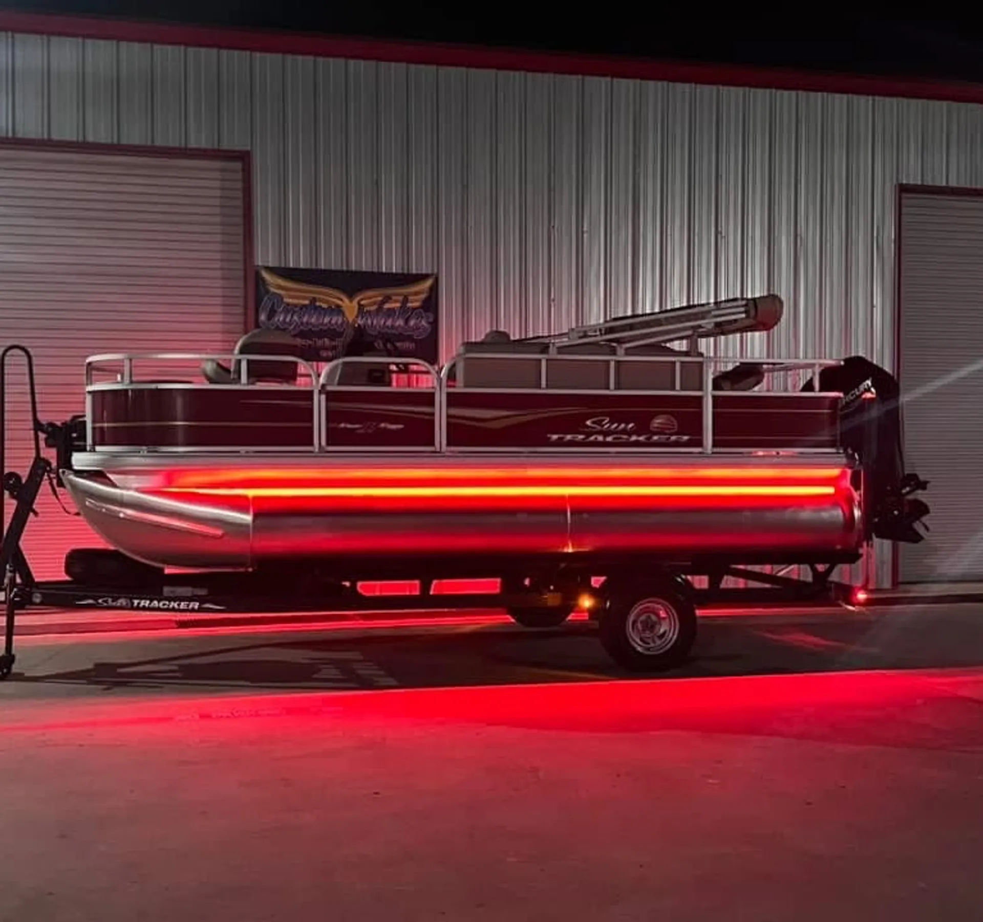 NEON MOON PONTOON CRUISE (2025 SUNTRACKER)