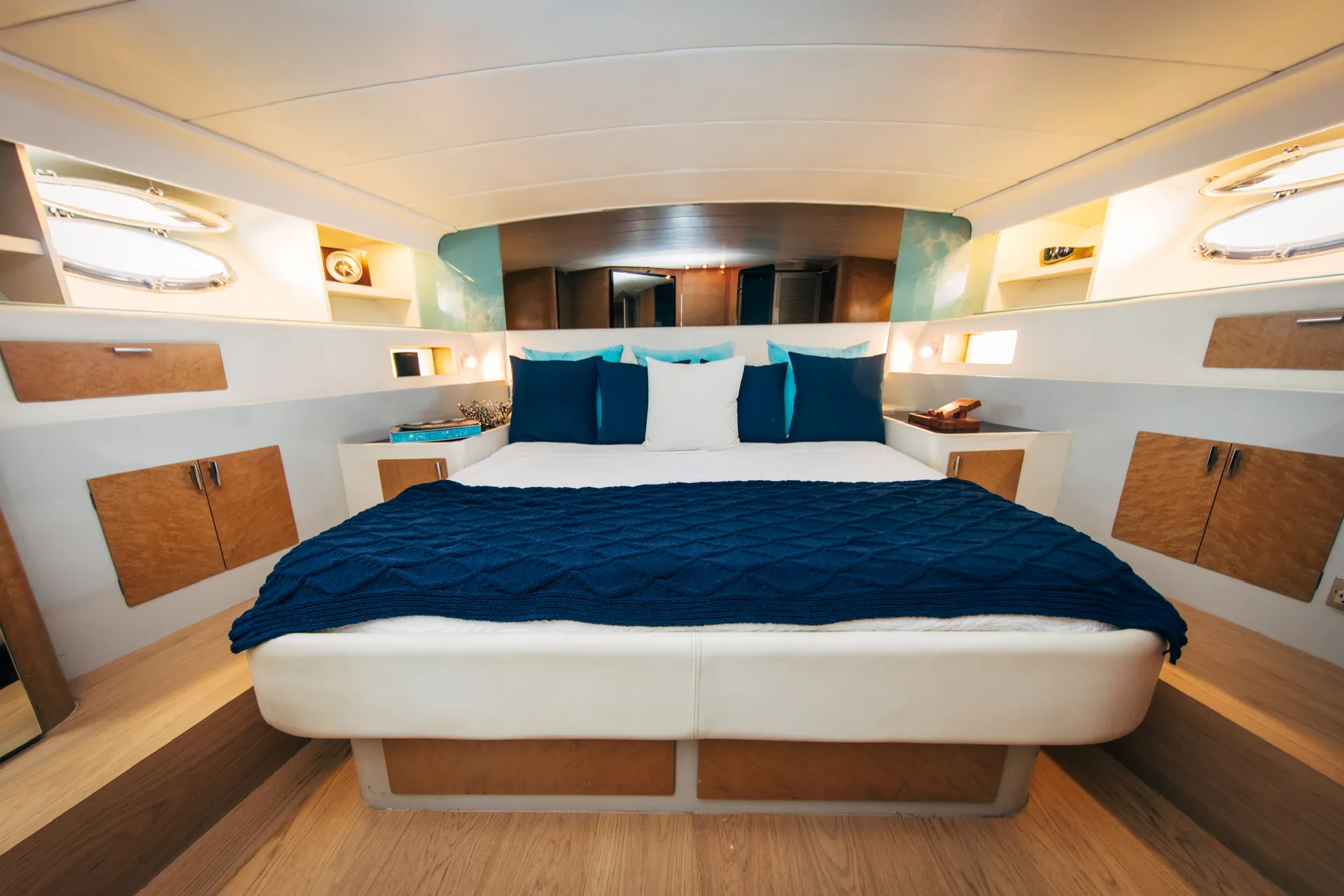 Private Yacht | Epitome of NYC Luxury | Available in NJ or BK 