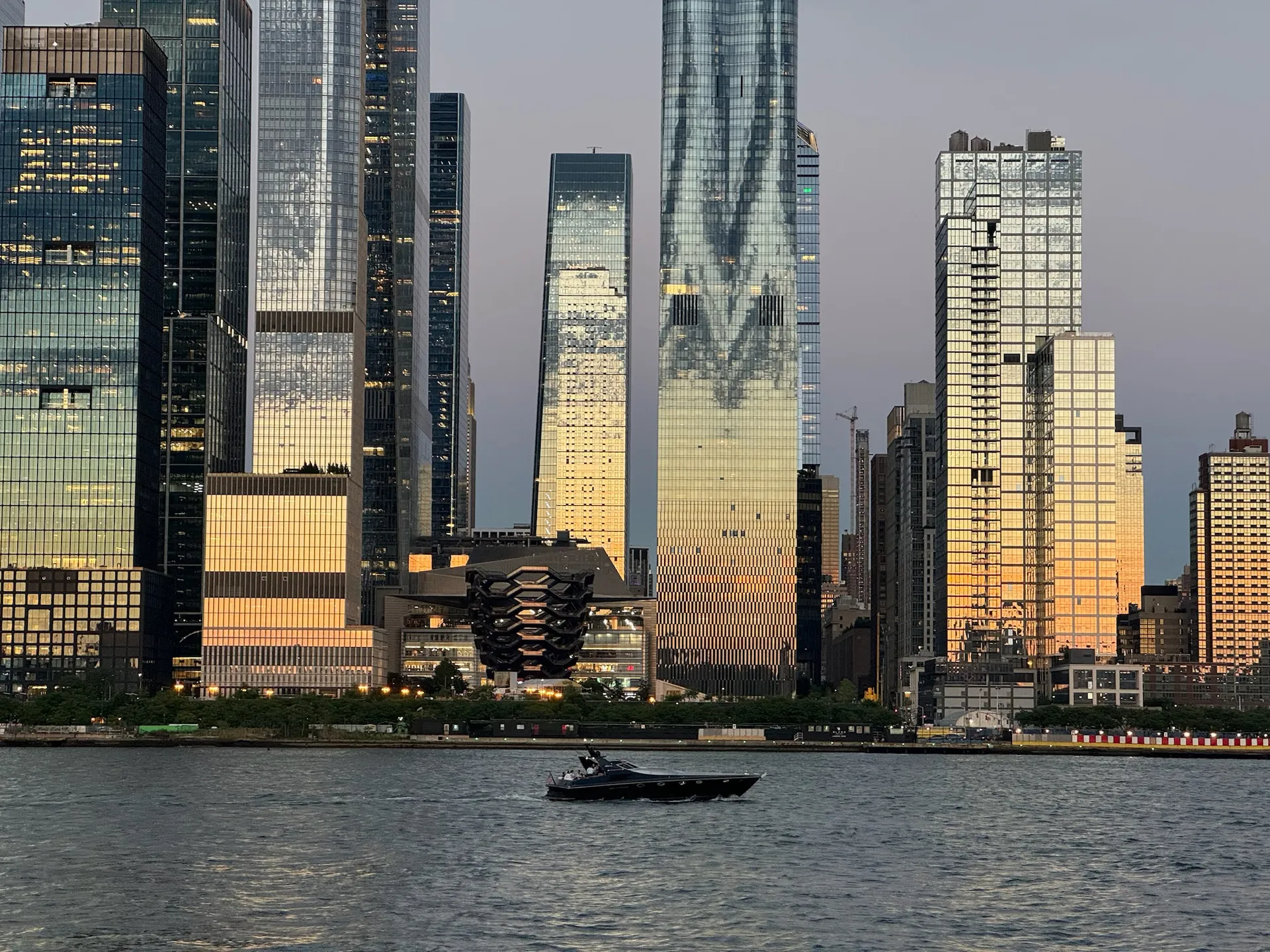 Private Yacht | Epitome of NYC Luxury | Available in NJ or BK 