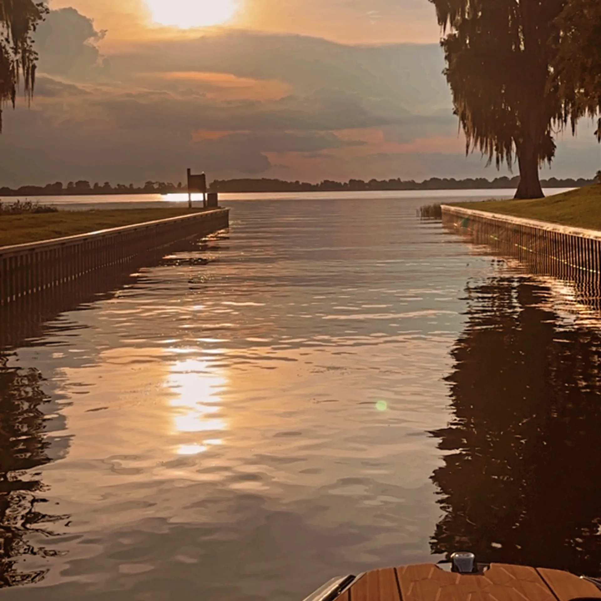 Experience Luxury on Water with Our New 2024 Yamaha 222XD