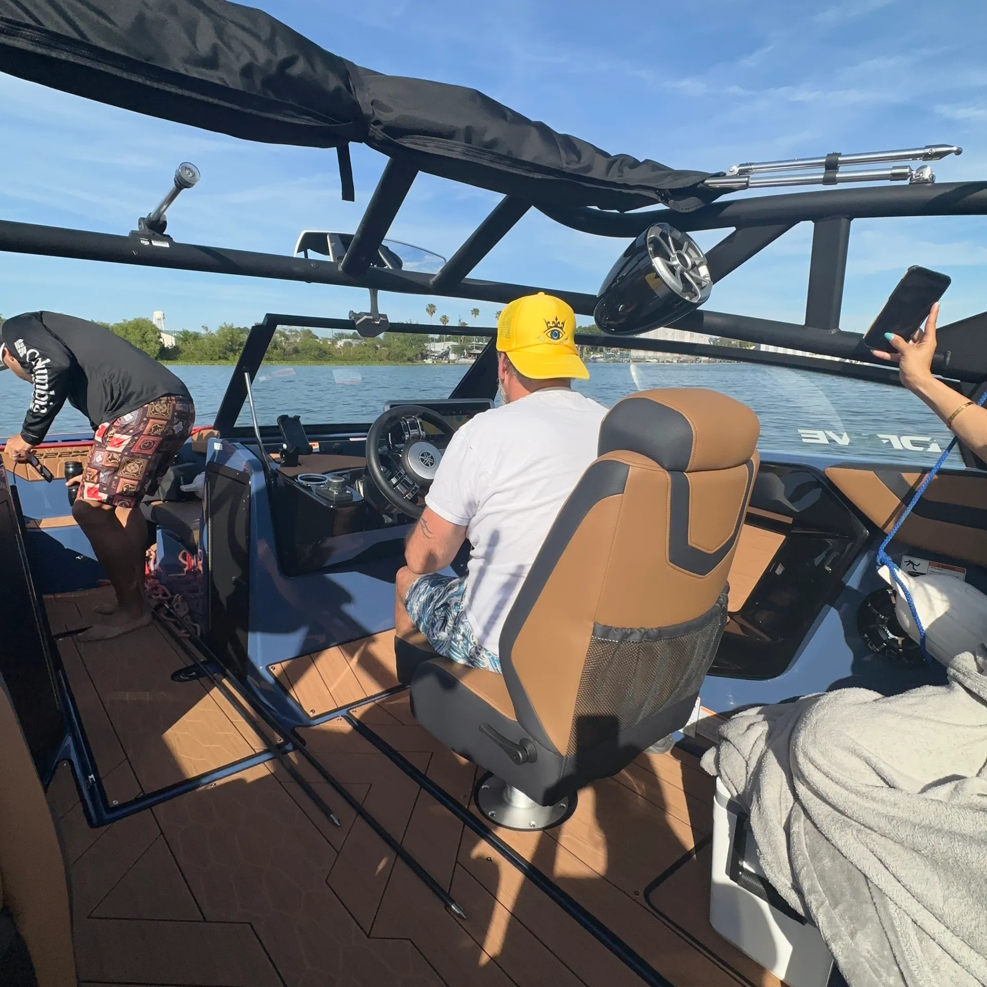 Experience Luxury on Water with Our New 2024 Yamaha 222XD