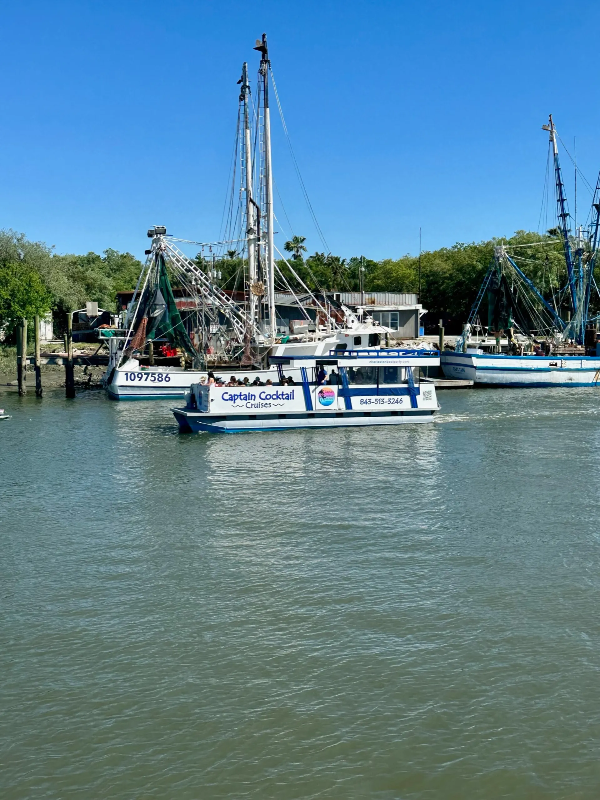 Charleston's Ultimate Private Party Boat for up to 22 - Bachelor(ette)