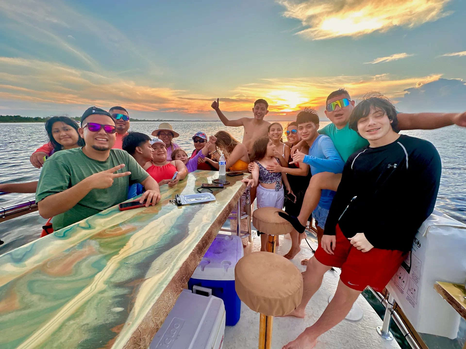 18 Passenger Tiki Boat with Captain