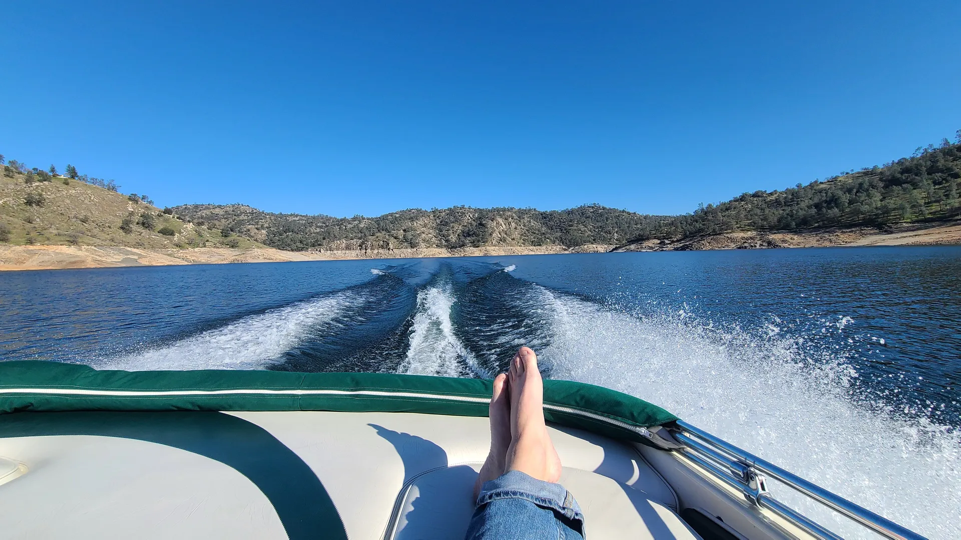 Family Fun Seaswirl 208 Bowrider