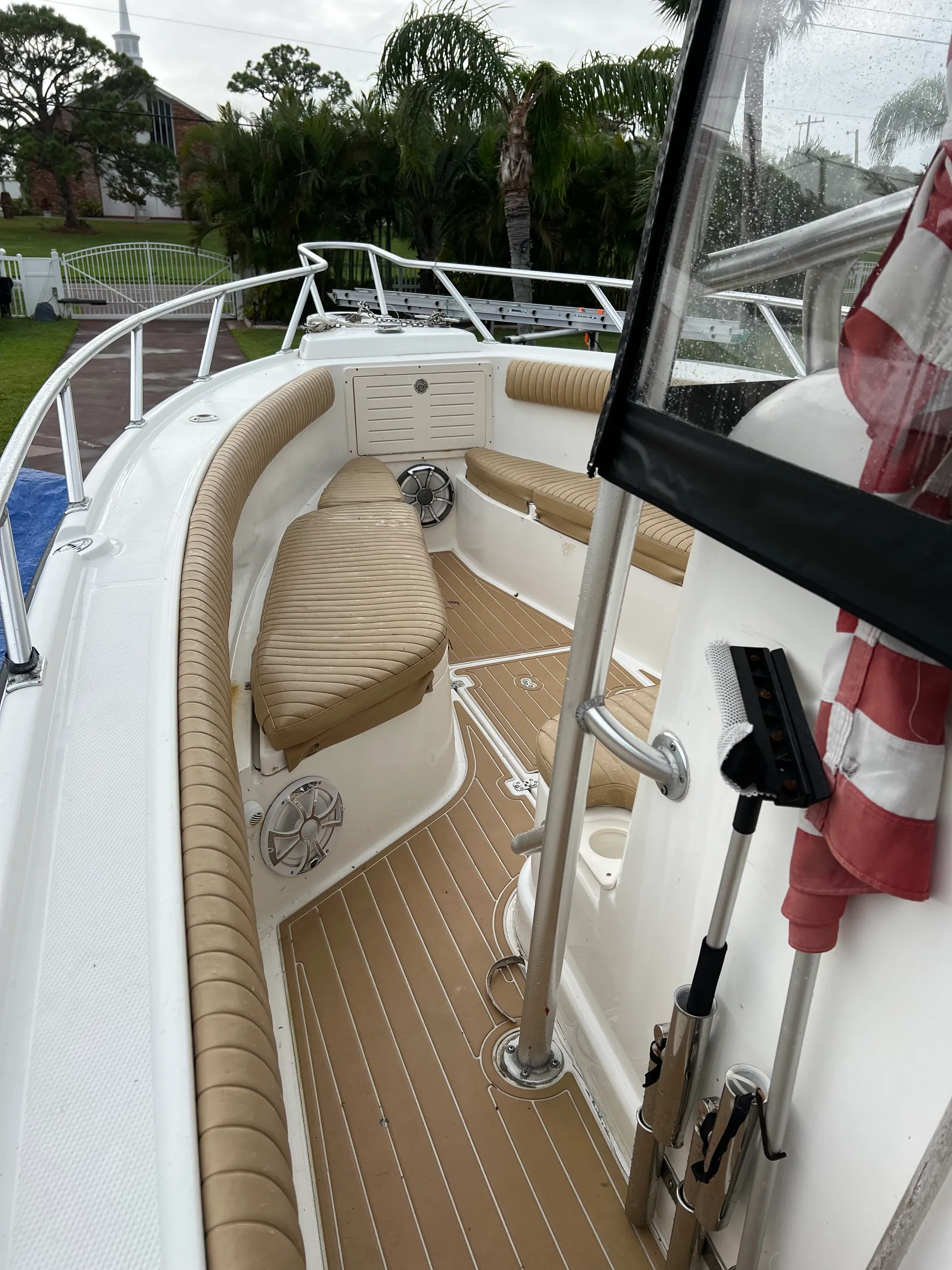 Adventure Awaits! Book the Fishing & Cruising Boat