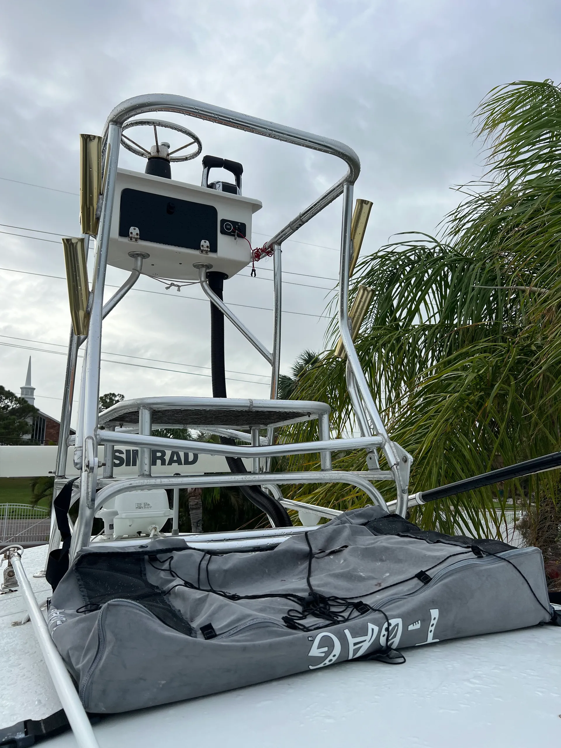 Adventure Awaits! Book the Fishing & Cruising Boat