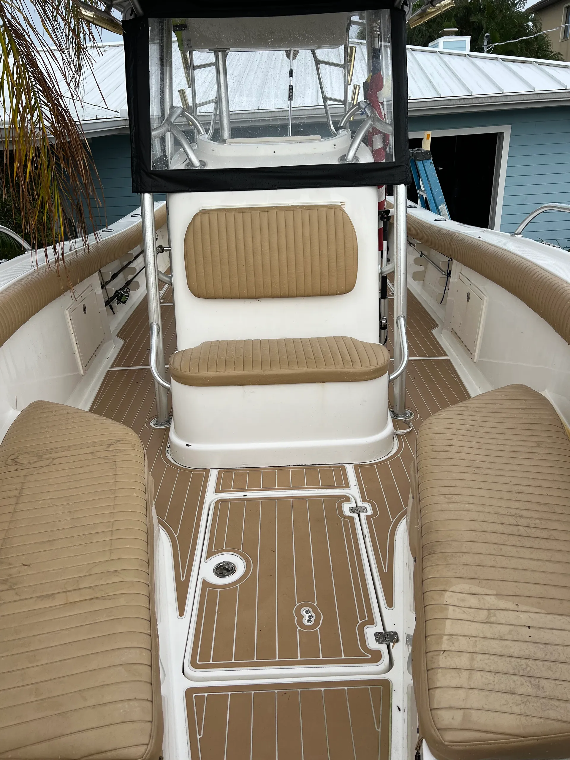 Adventure Awaits! Book the Fishing & Cruising Boat