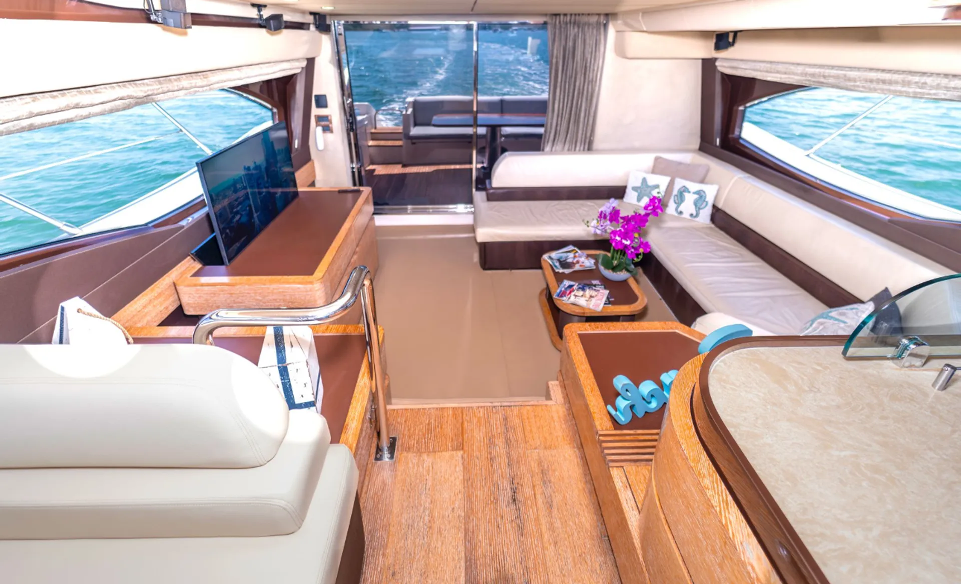 AZIMUT YACHTS 62S in Miami, FL — photo 4