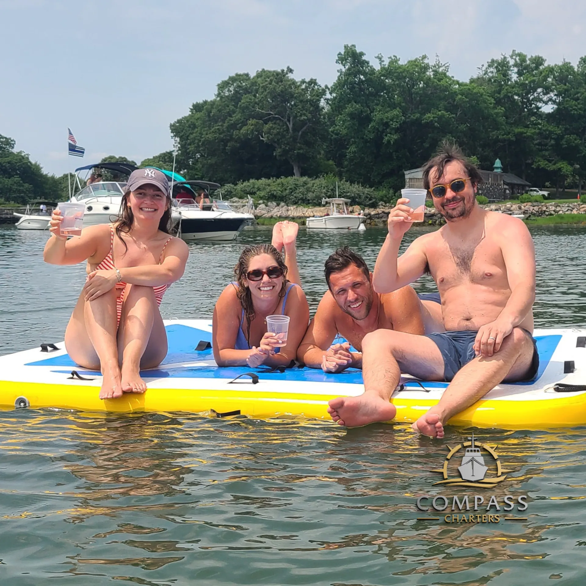 Luxury Cruising - Lets go boating in Norwalk, Rowayton, Westport!