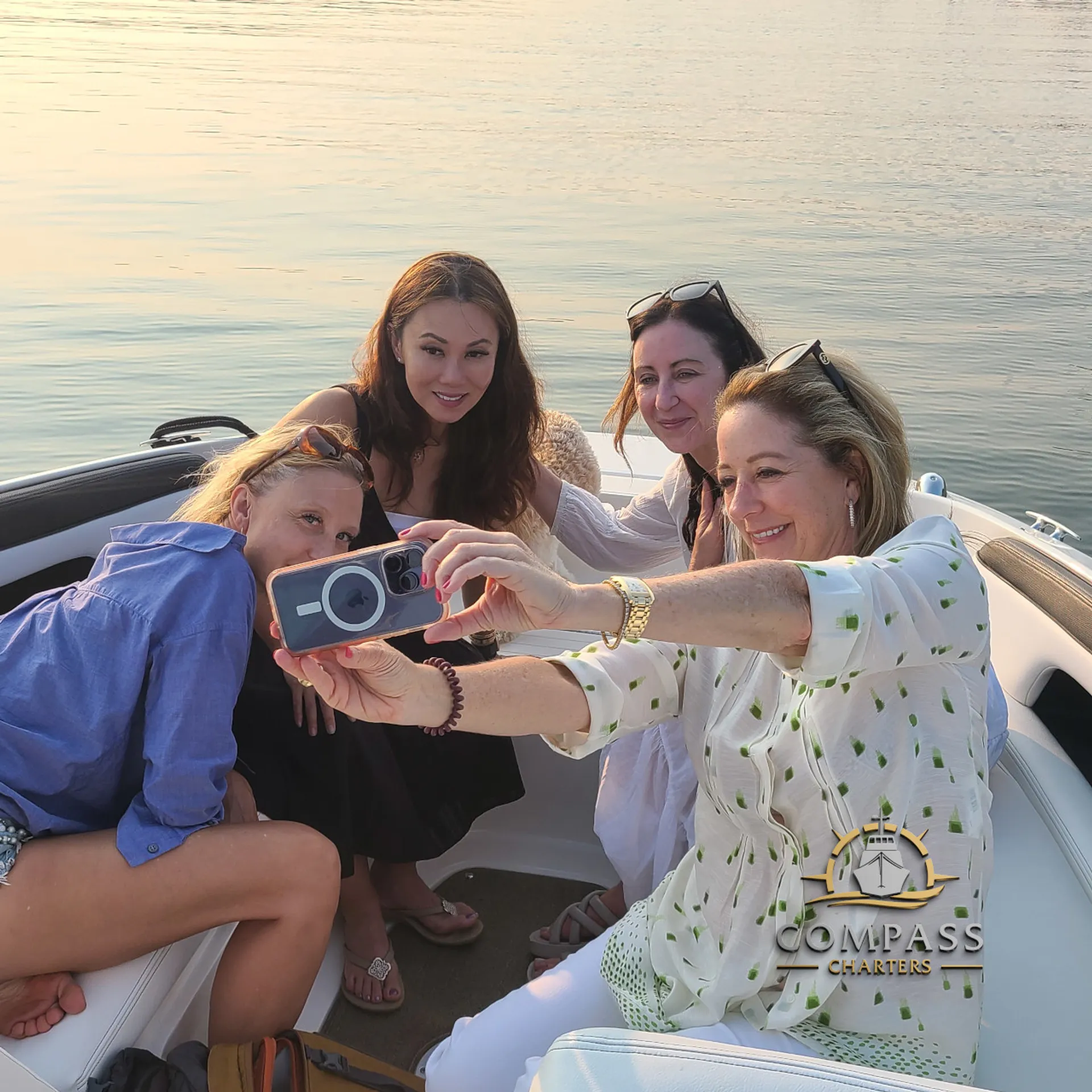 Luxury Cruising - Lets go boating in Norwalk, Rowayton, Westport!