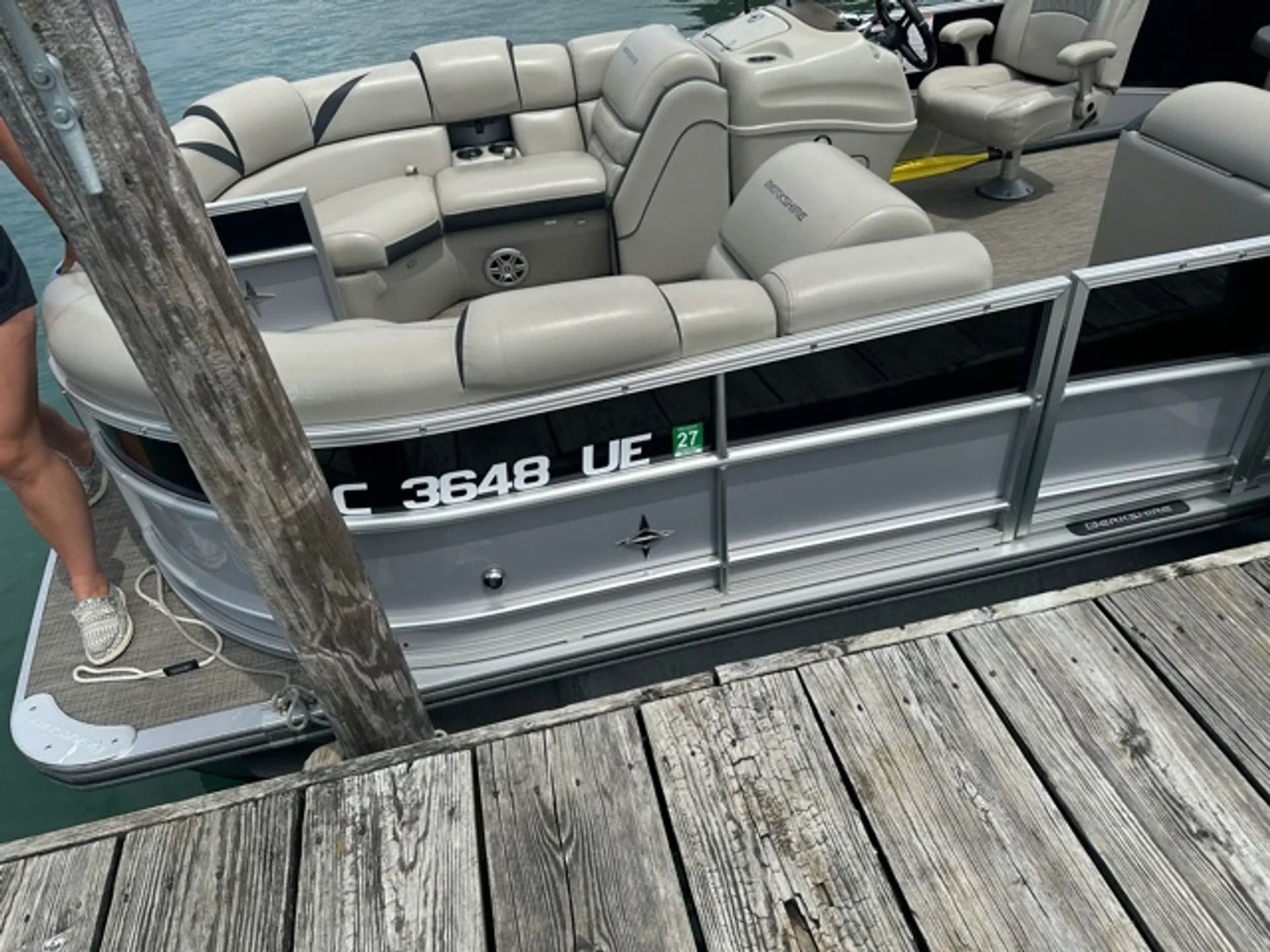 23 foot Berkshire Tritoon on Lake St. Clair