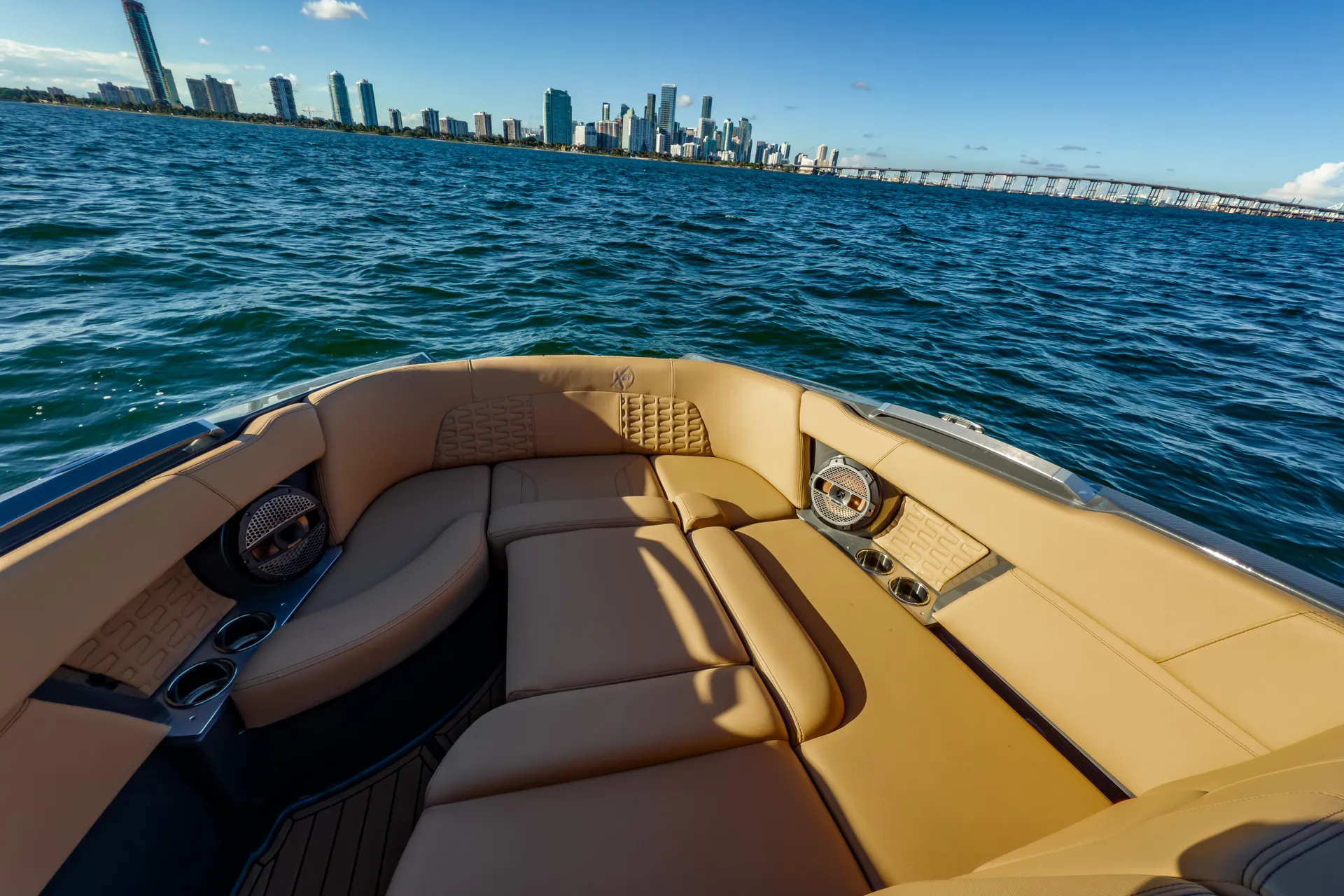 Luxury Mastercraft X26 Enjoy The Sea In Style