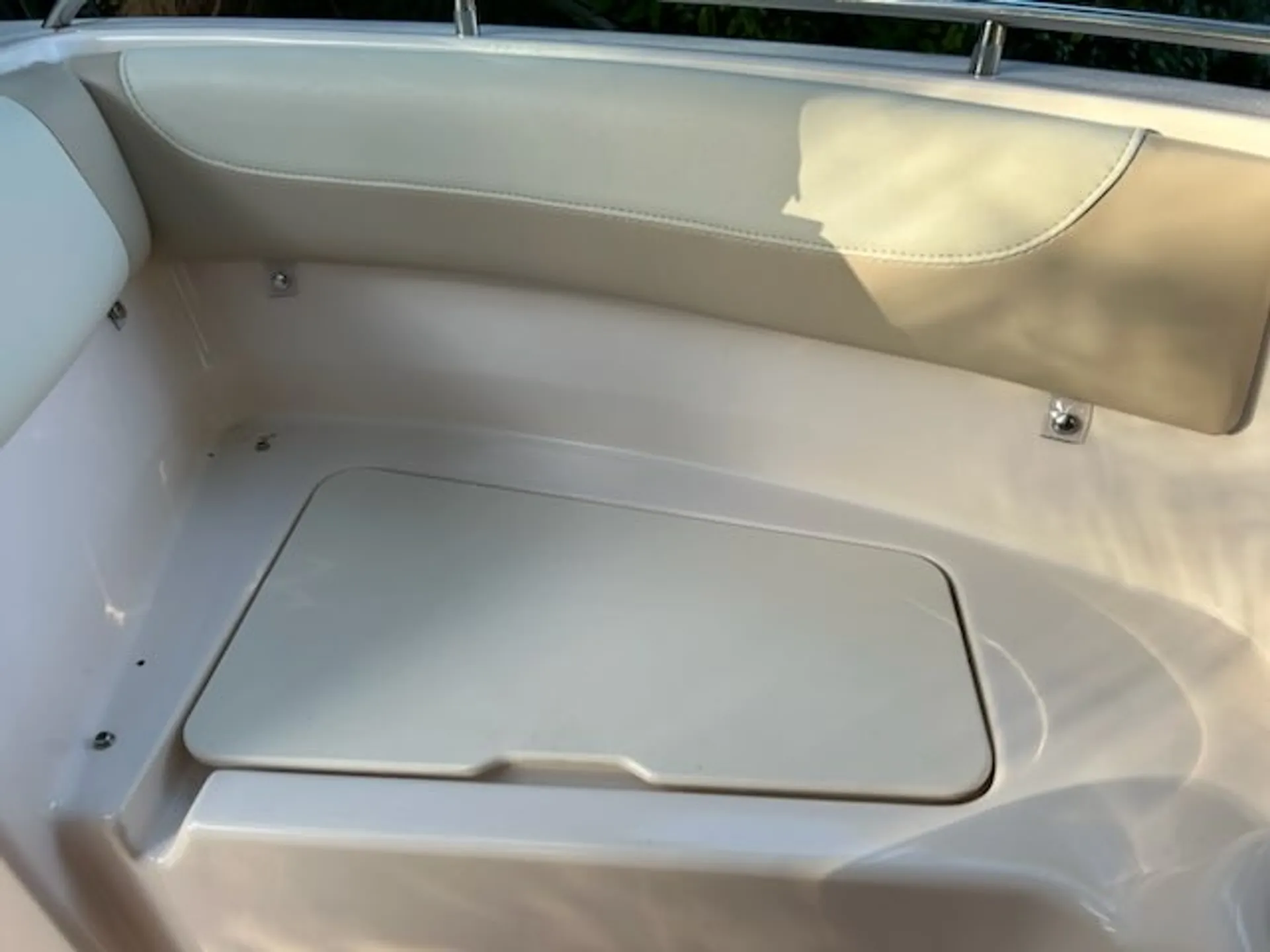 19 foot Grady White 192 Freedom with 150 hp Yamaha. Great family boat.