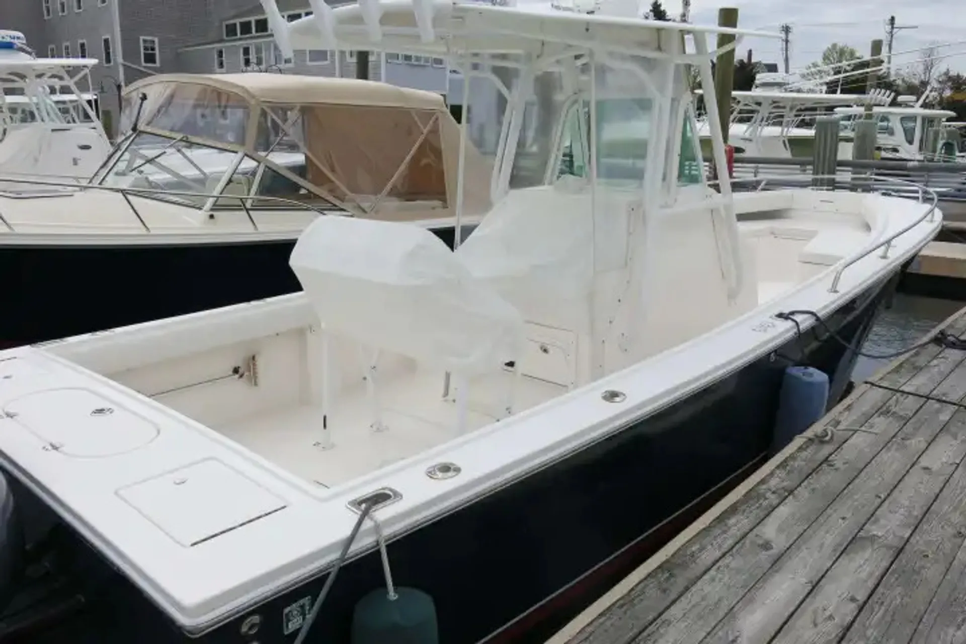 26' Regulator – Fast, Spacious & Adventure-Ready