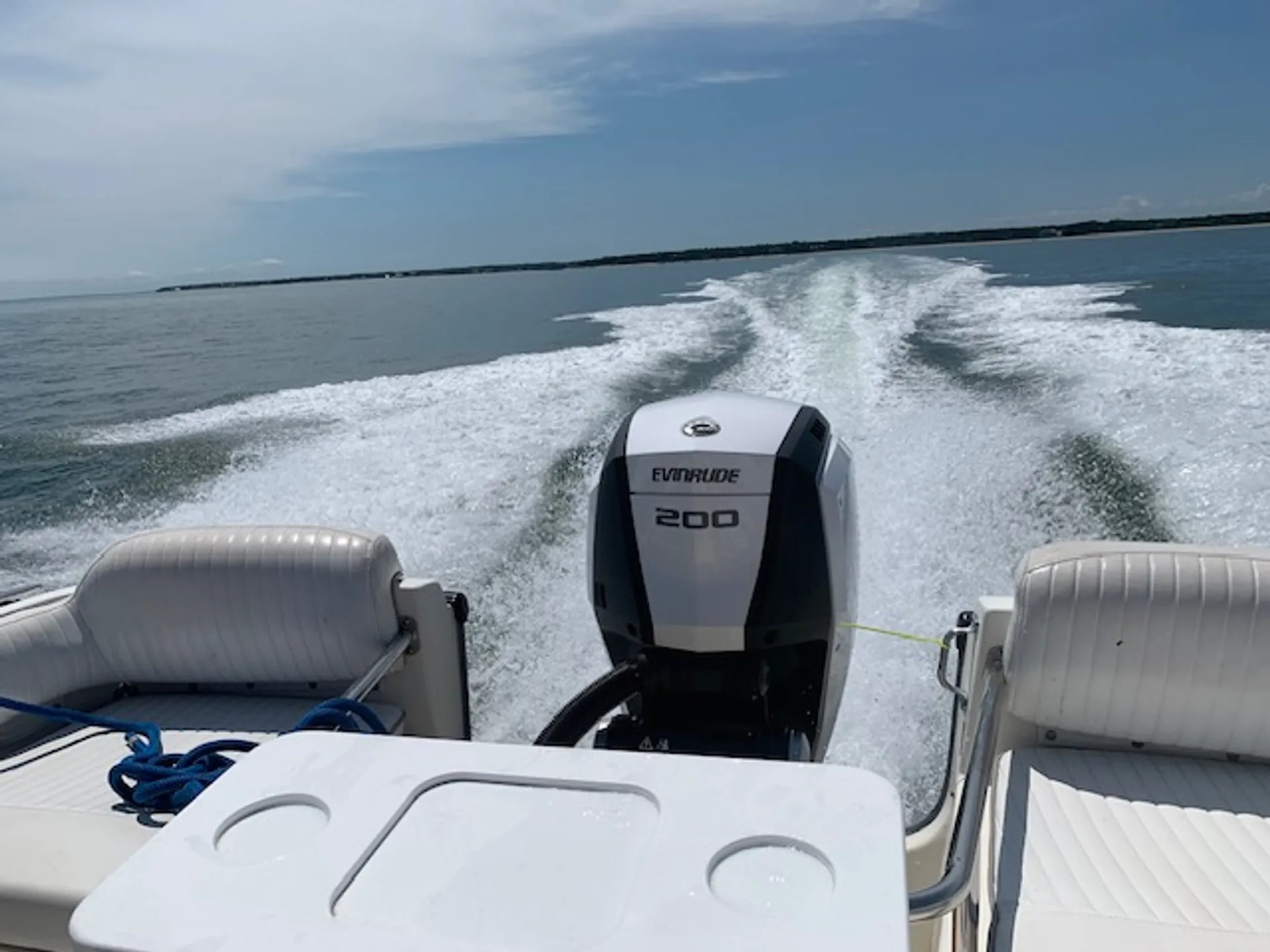 20' Dauntless Boston Whaler for up to 9 People!