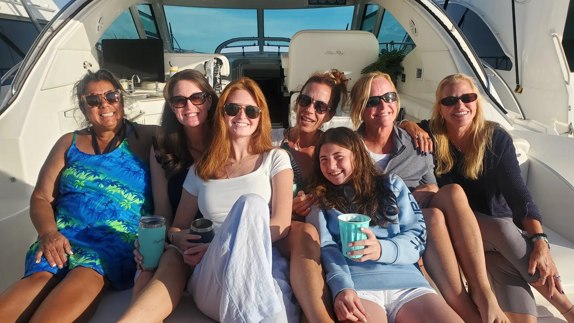 SEA RAY BOATS 470 SUNDANCER (ZEUS DRIVE) in Portsmouth, RI — photo 10