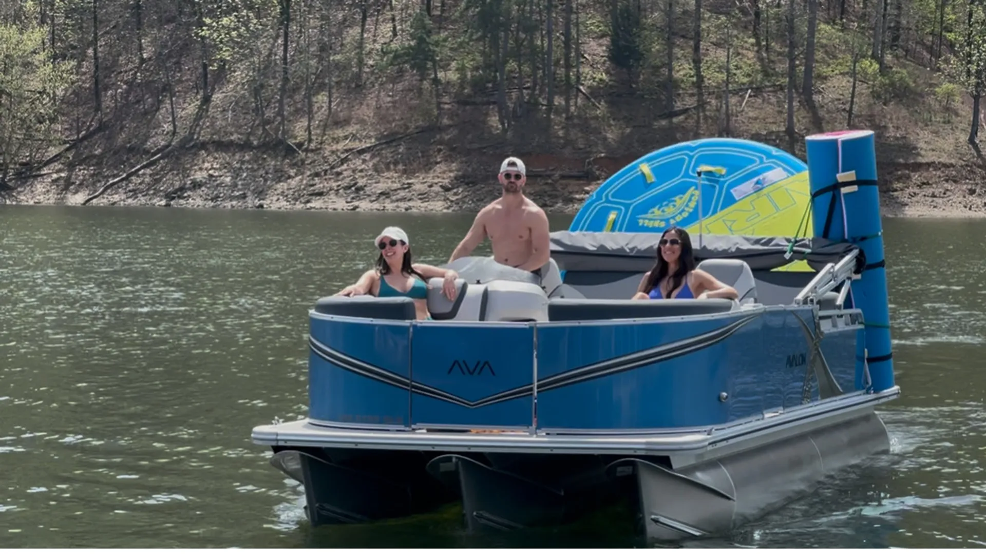 Brand-New 2025 Avalon LSZ Pontoon - Seats 12. Your Perfect Day Awaits!