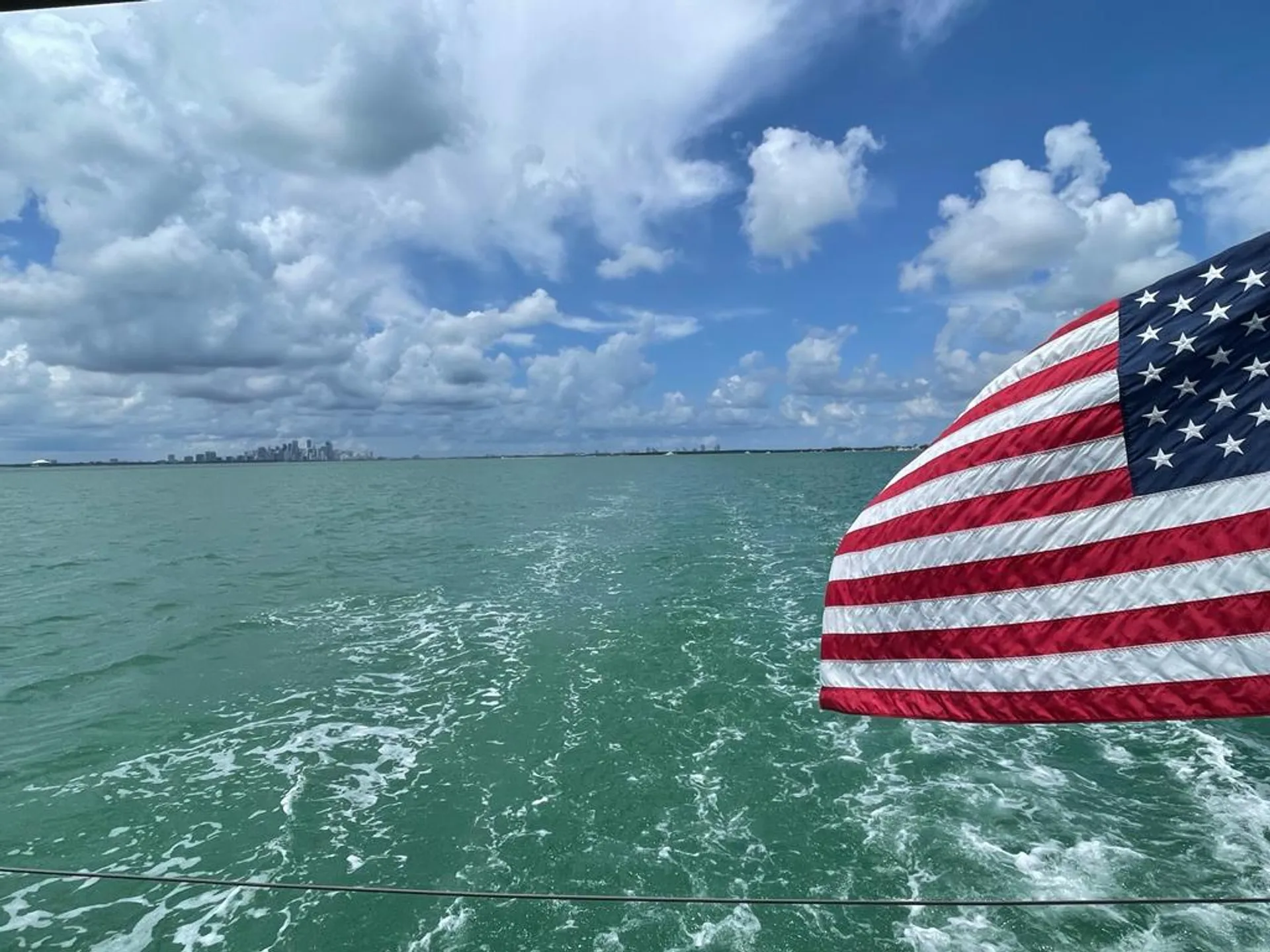 Day charters in St. Petersburg (51ft)