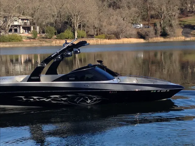 Rent a Malibu Wakesetter  ski and wakeboard in Auburn, CA near me