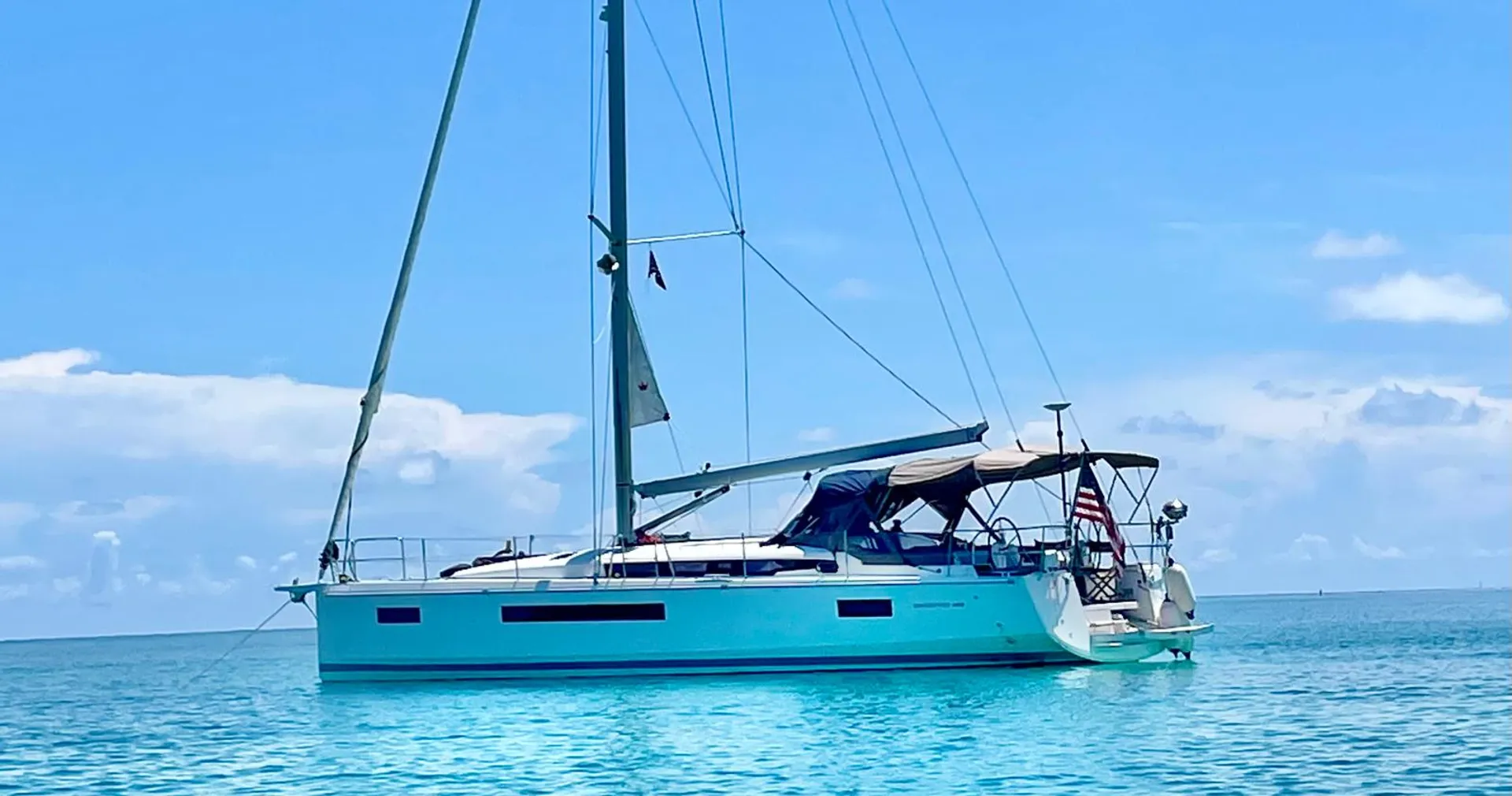 Day charters in St. Petersburg (51ft)