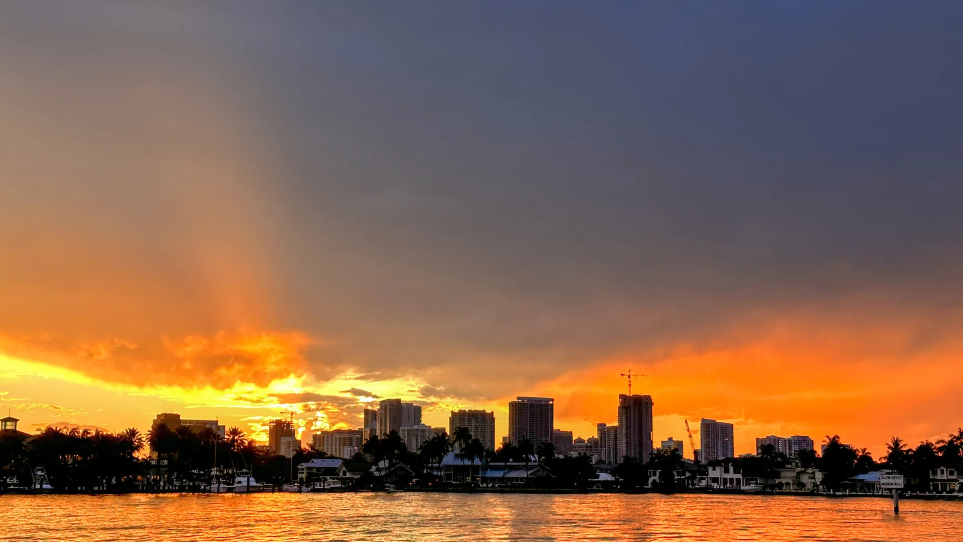 Visit the Fort Lauderdale Sandbar in Luxury