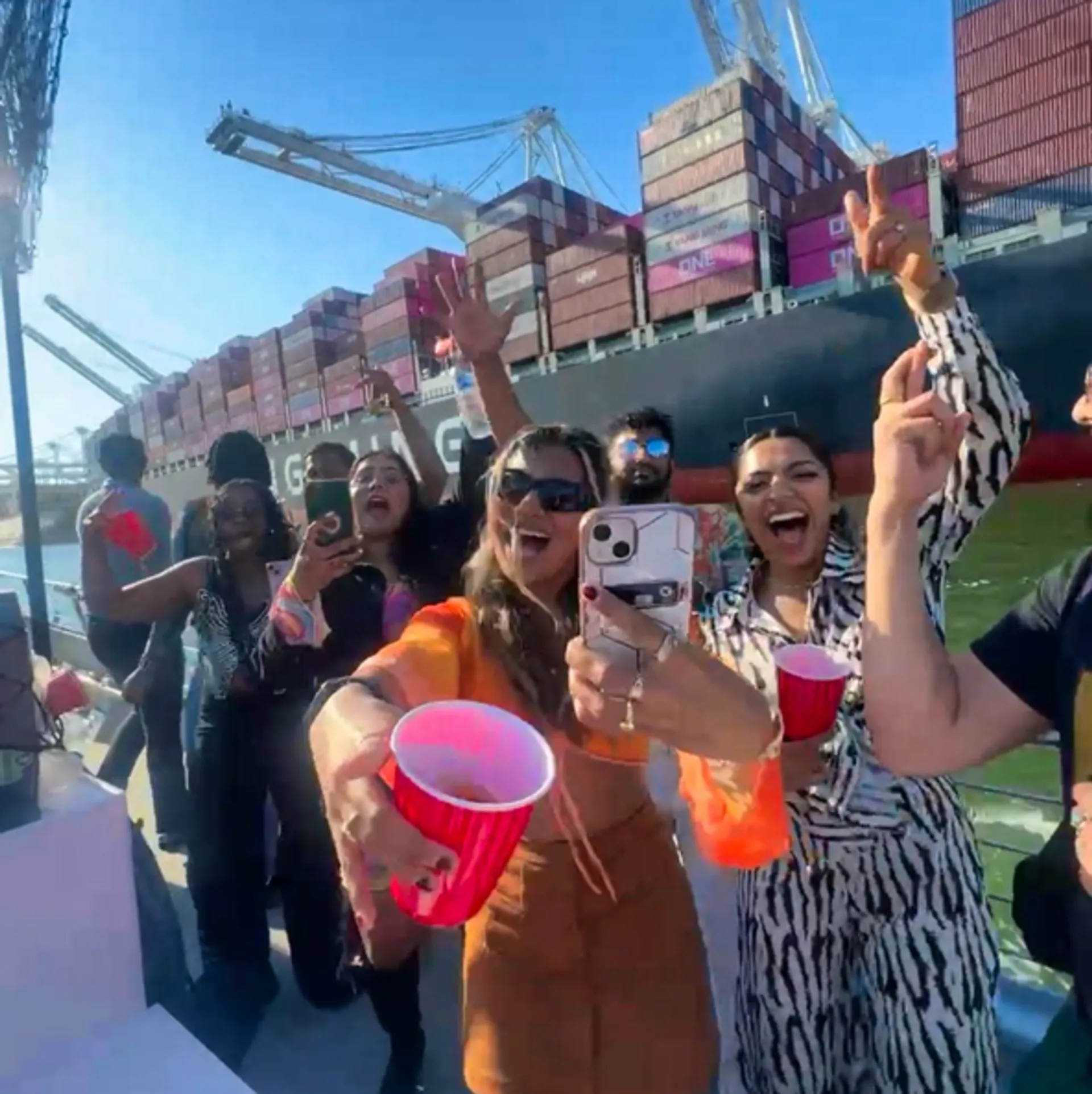 58’ San Francisco Party Cruiser up to 49 passengers!