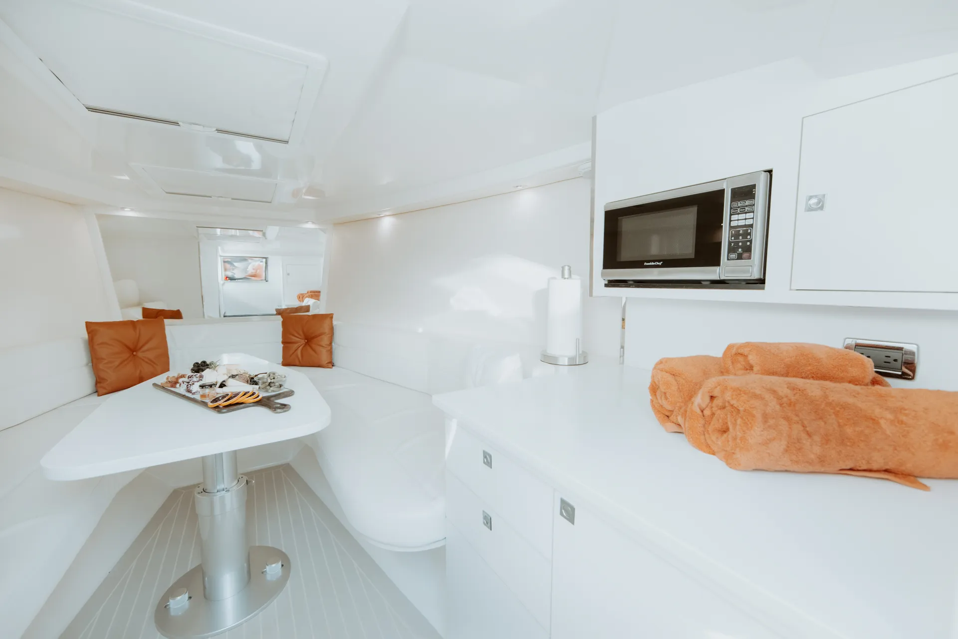 42ft Luxury Yacht Charter In Newport Beach