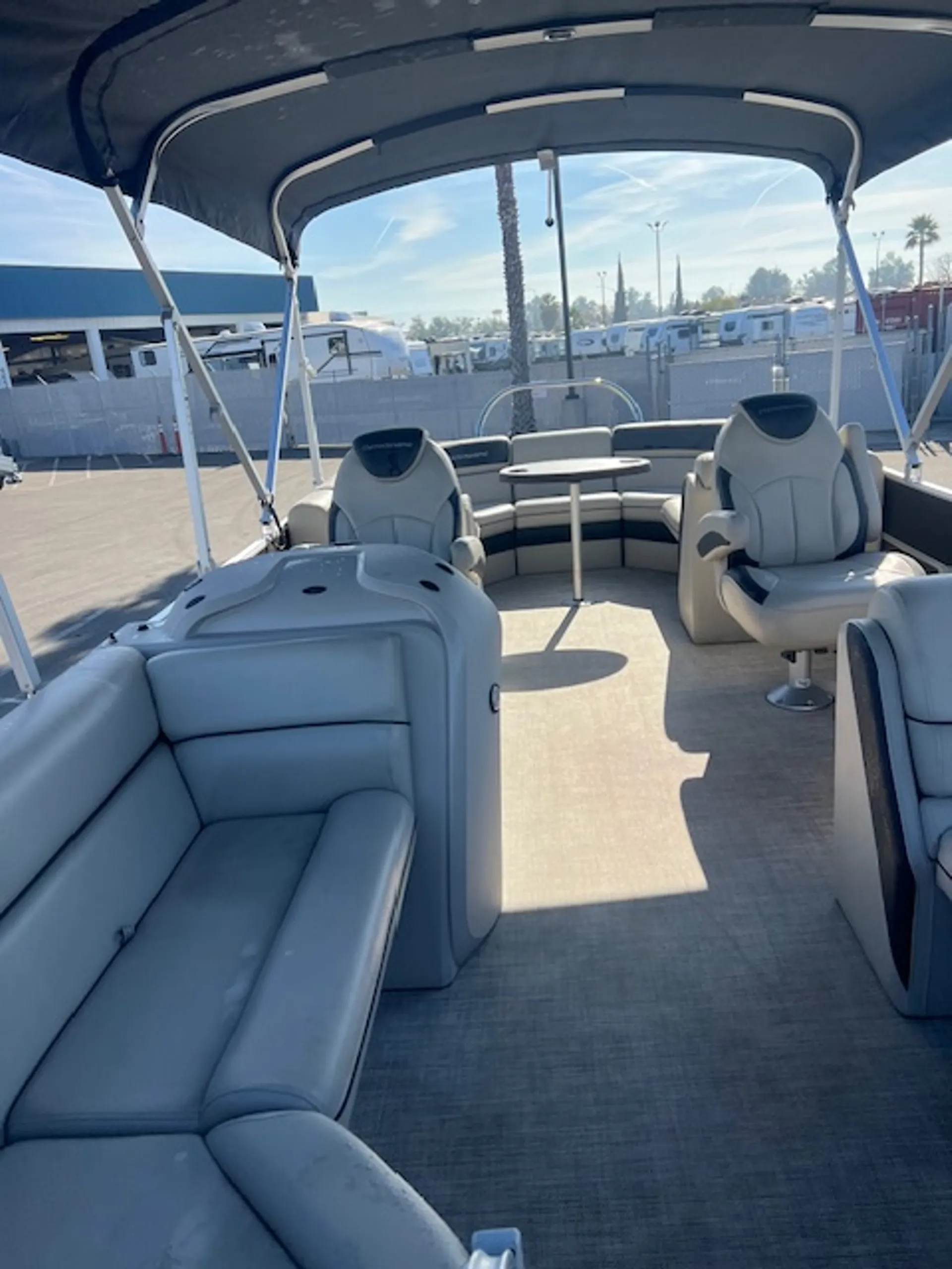 2021 Berkshire 24RFX CTS TriToon For rent in Bass Lake ca,