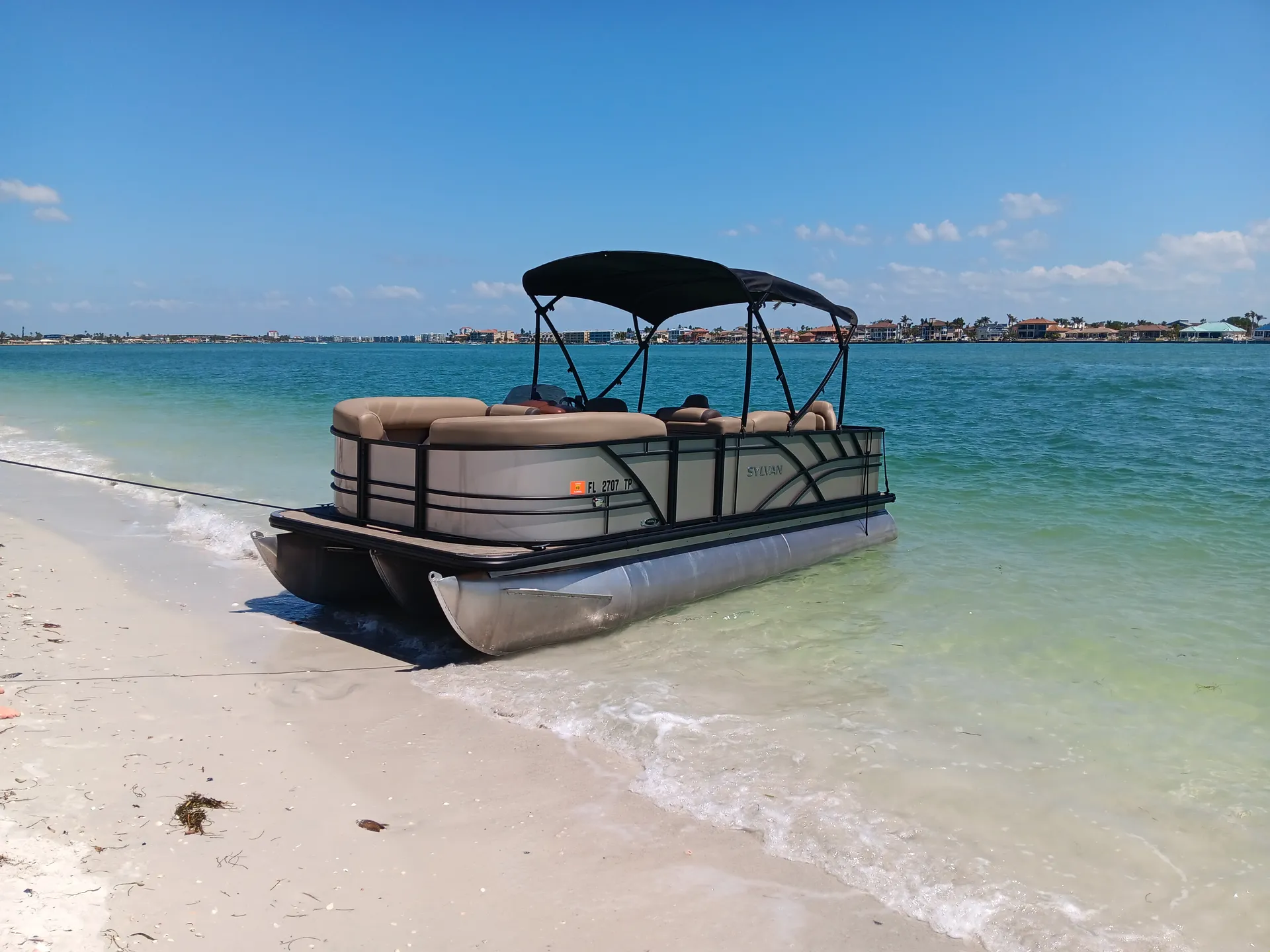 NEW: Luxury Captained Boat: Cruise, Swim, & Soak up the Sun!